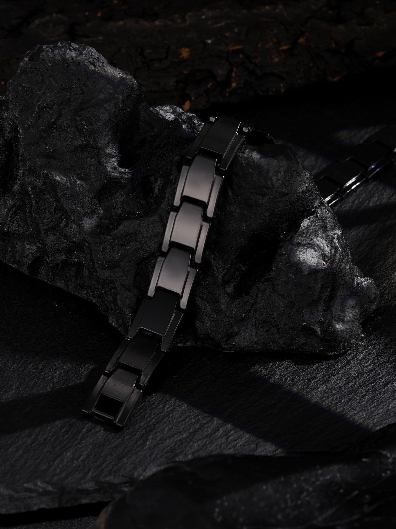 Black Link Bracelet for Women - Casual Everyday Style