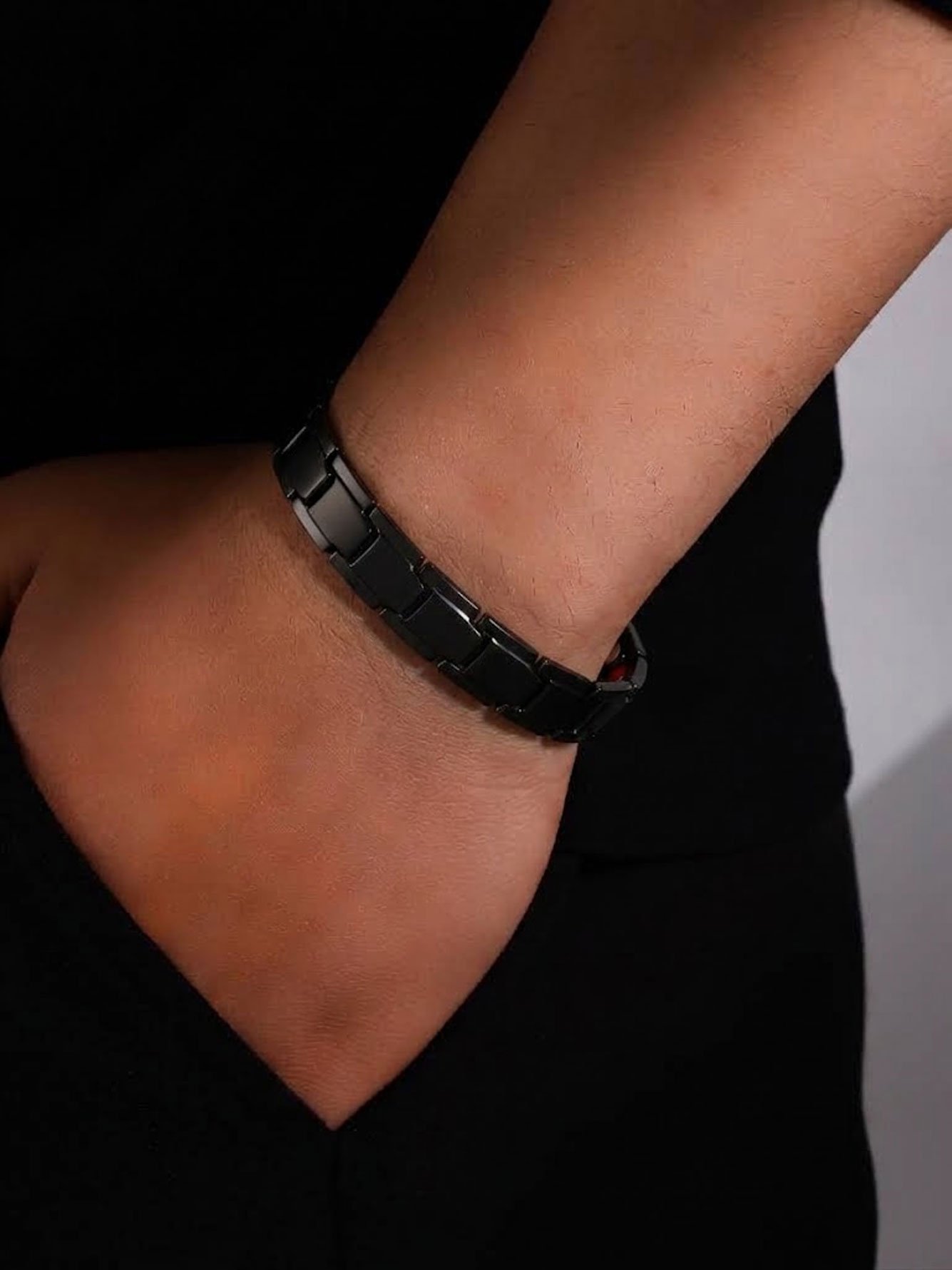 Black Link Bracelet for Women - Casual Everyday Style