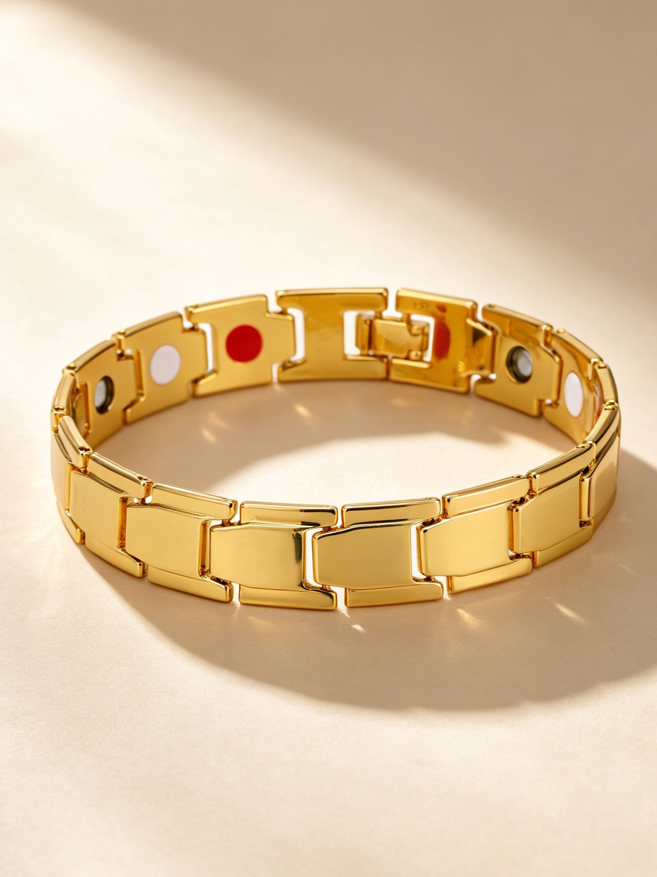 Luxurious Gold Link Bracelet for Daily