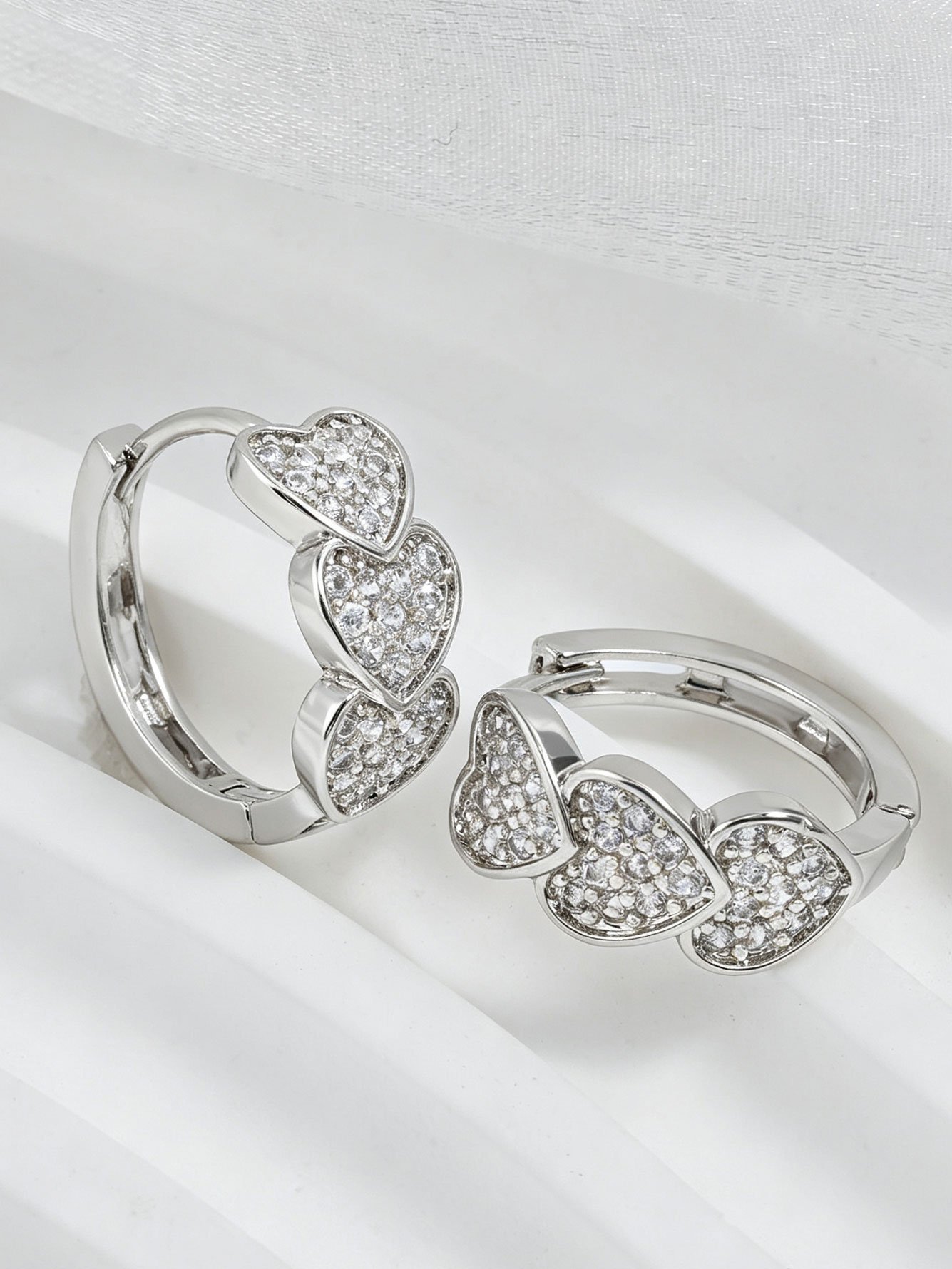 1 Pair Womens Silver Triple Heart Zircon Huggie Earrings