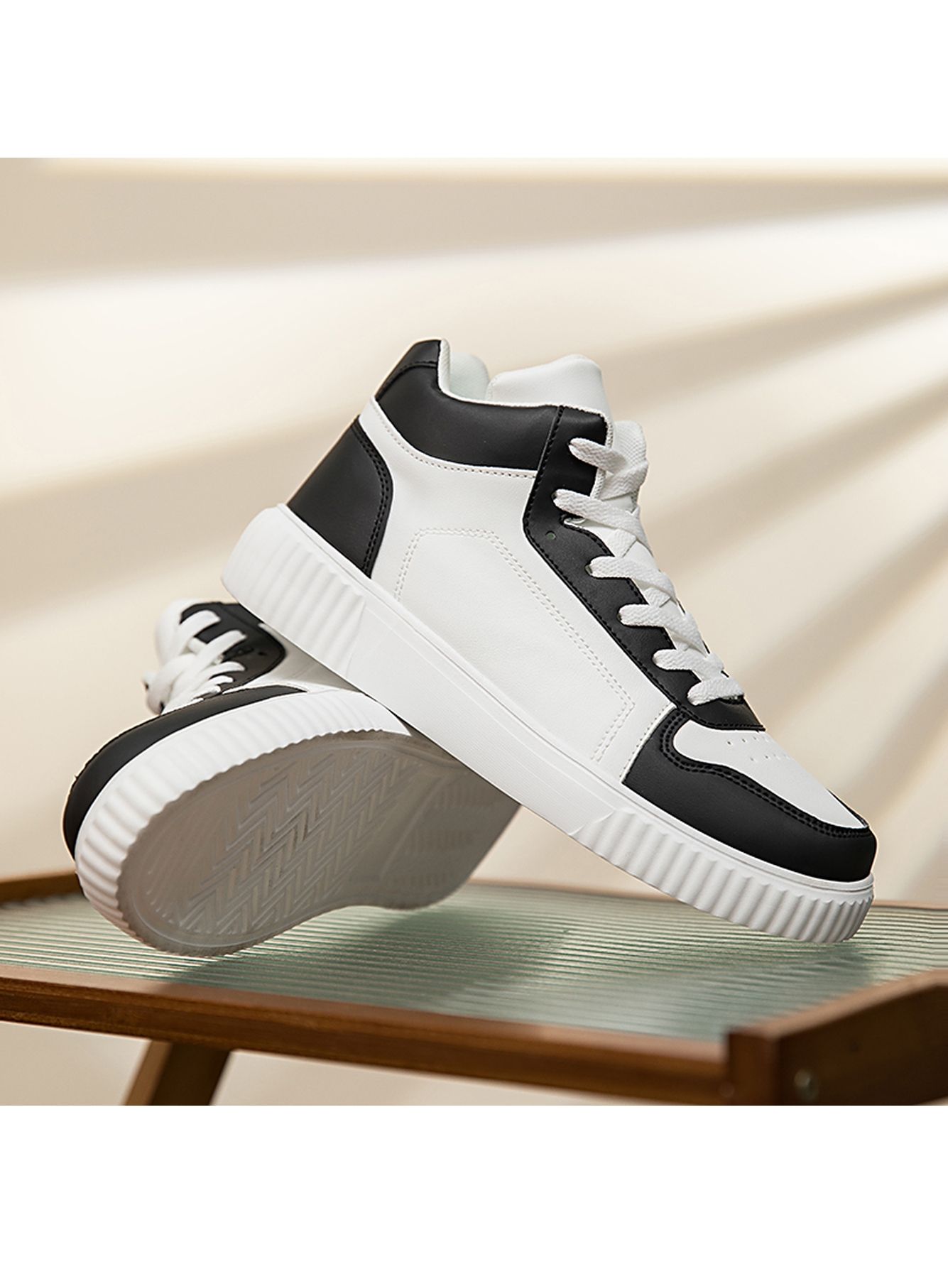 Black Plain Lace Ups Sneakers