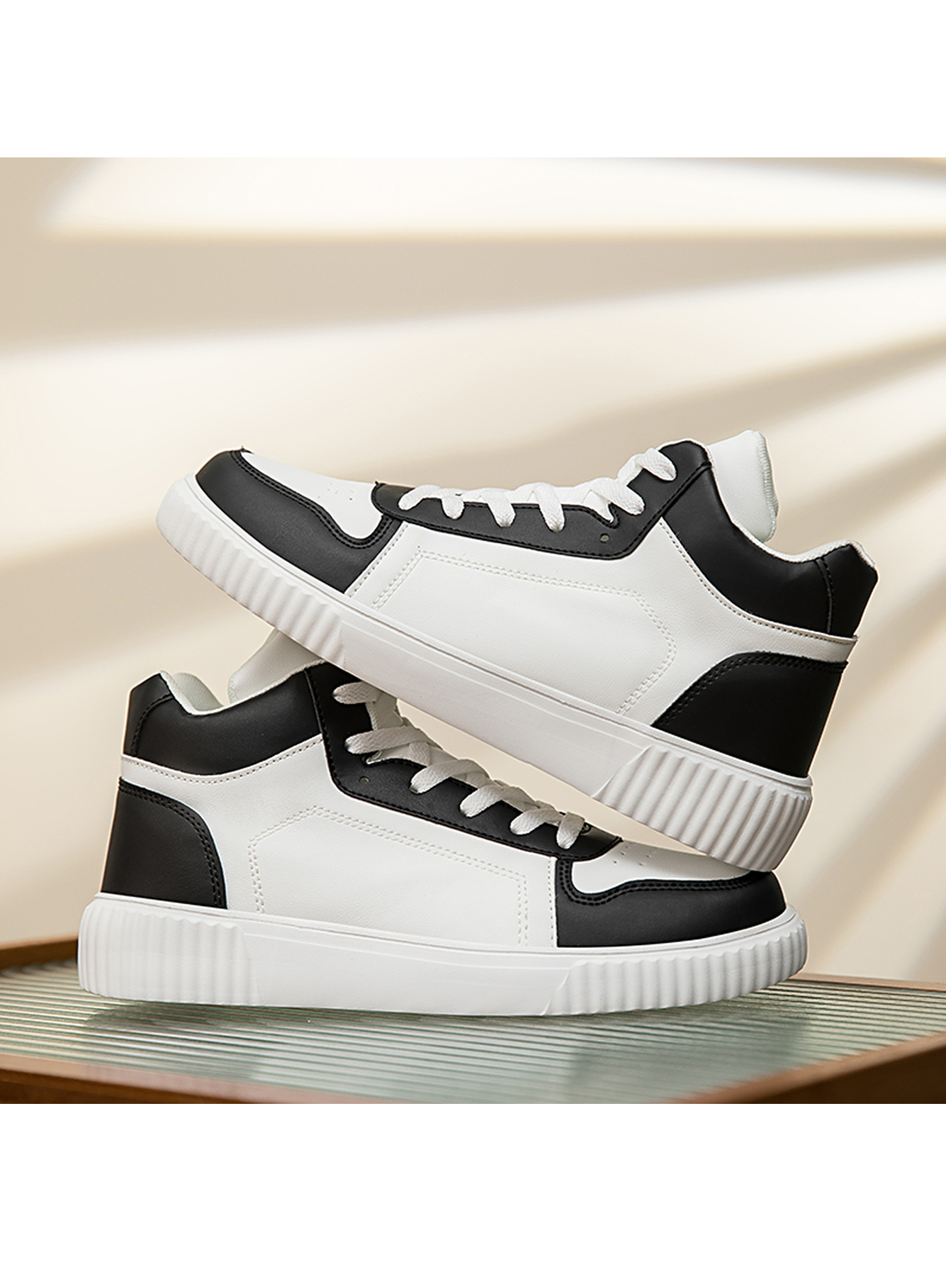 Black Plain Lace Ups Sneakers