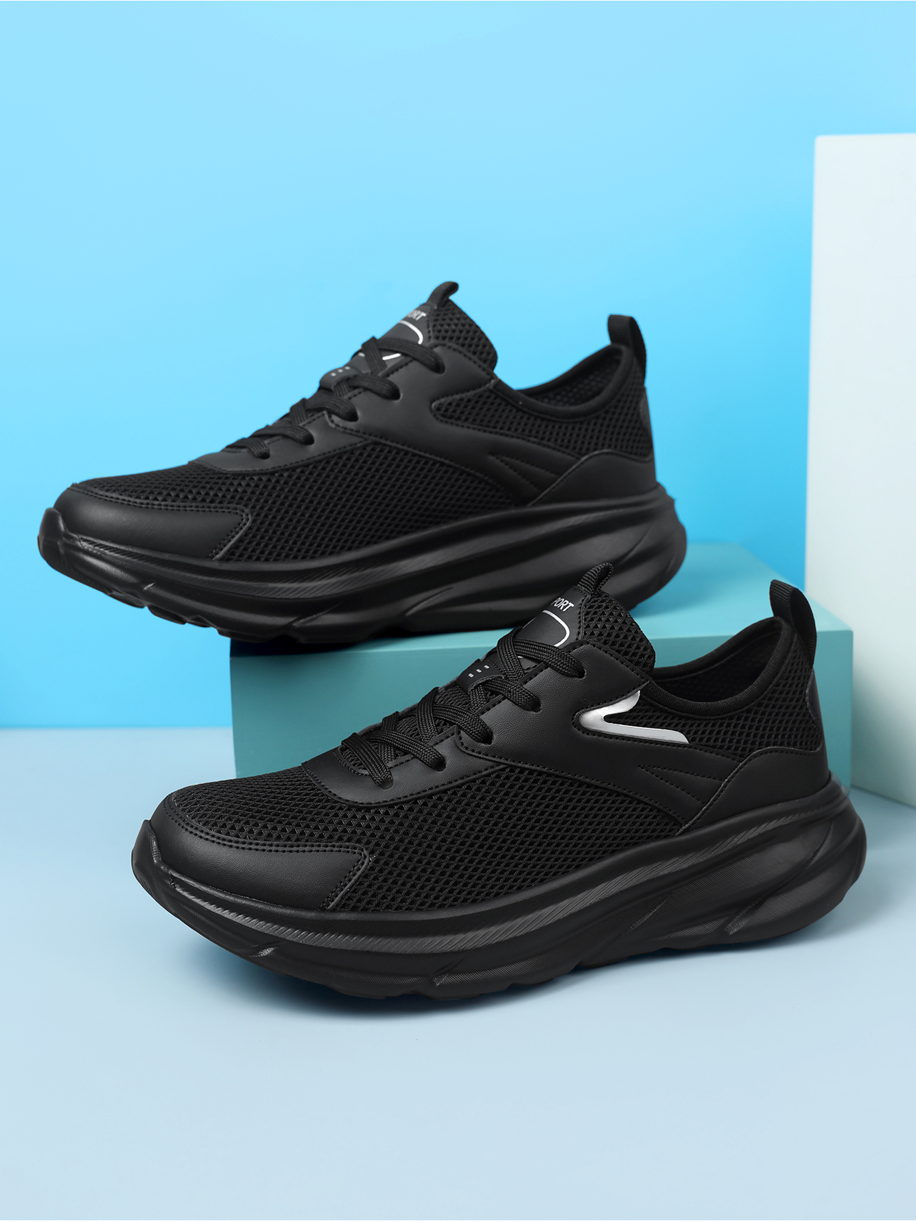 Black Plain Lace Ups Sneakers