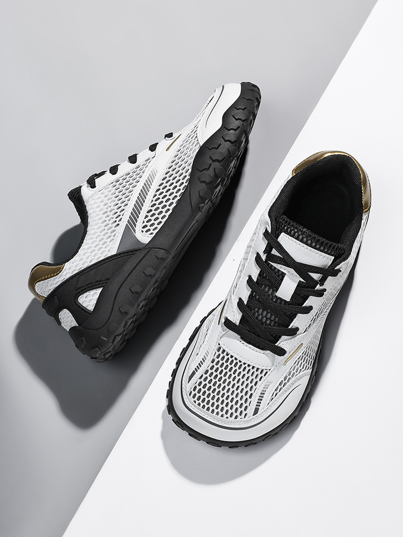 White Plain Lace Ups Sneakers