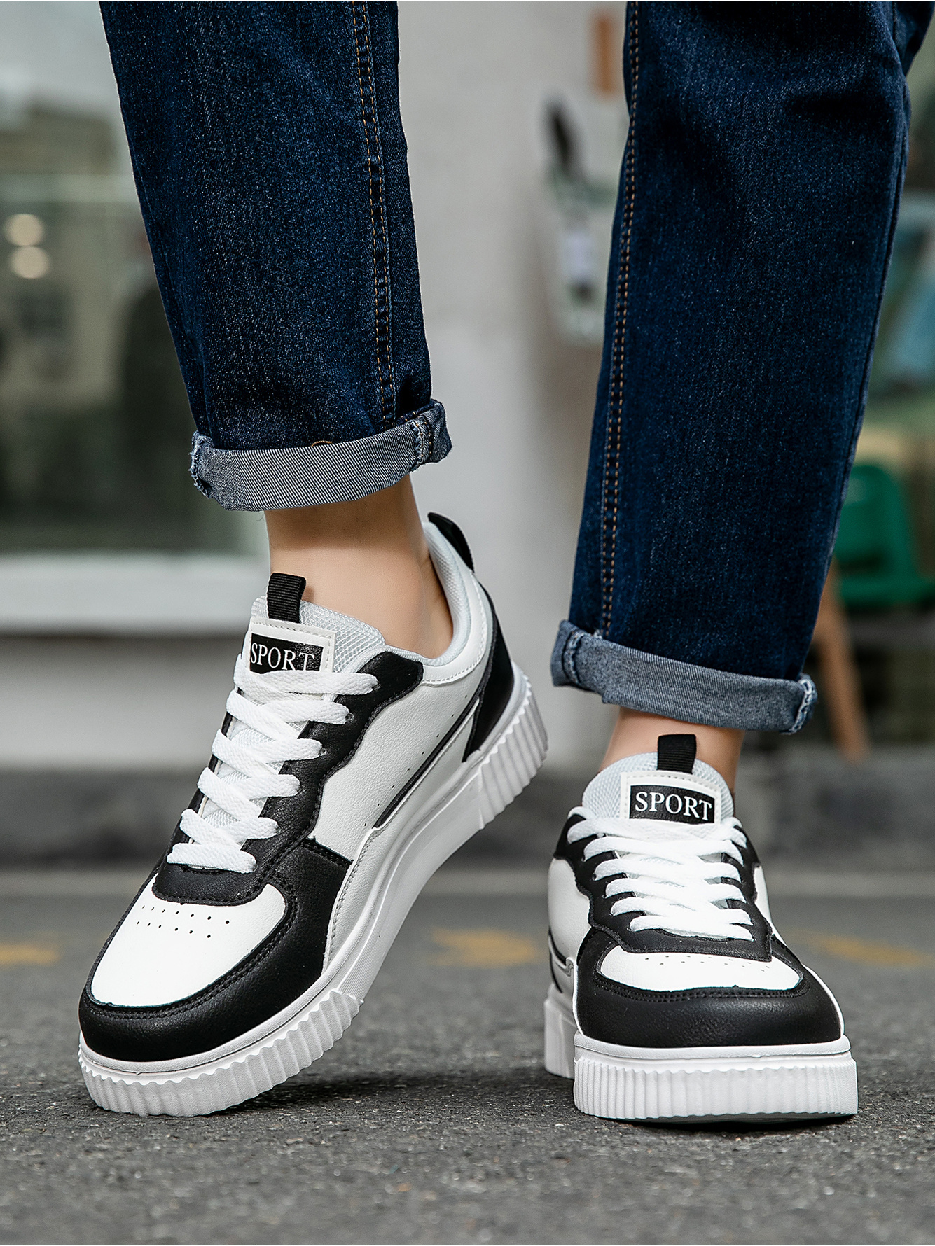 Black Plain Lace Ups Sneakers