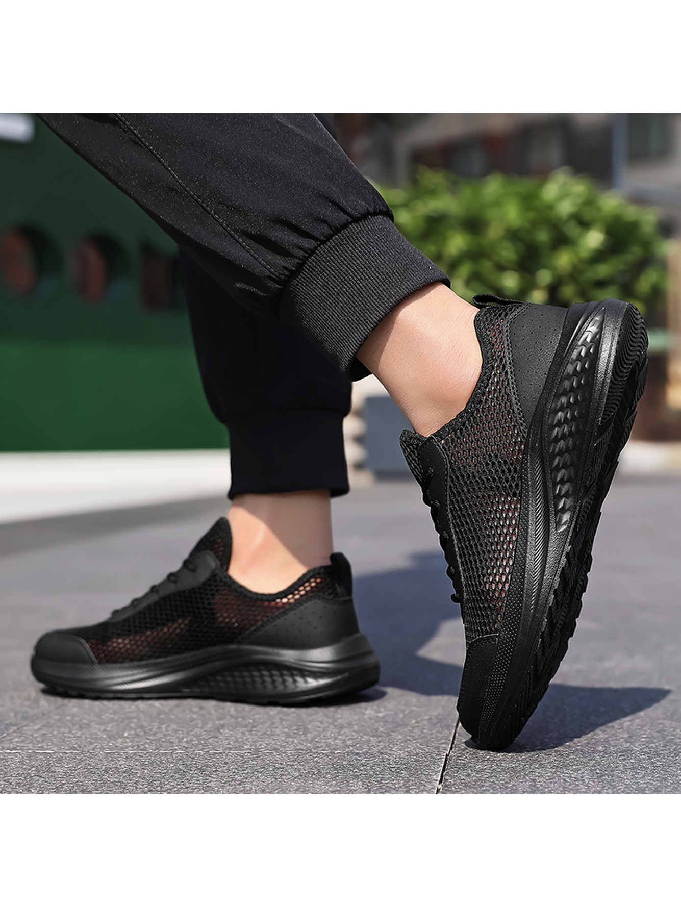 Black Plain Lace Ups Sneakers