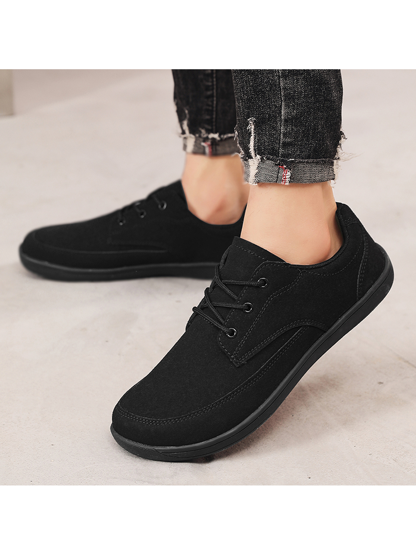 Black Plain Lace Ups Sneakers