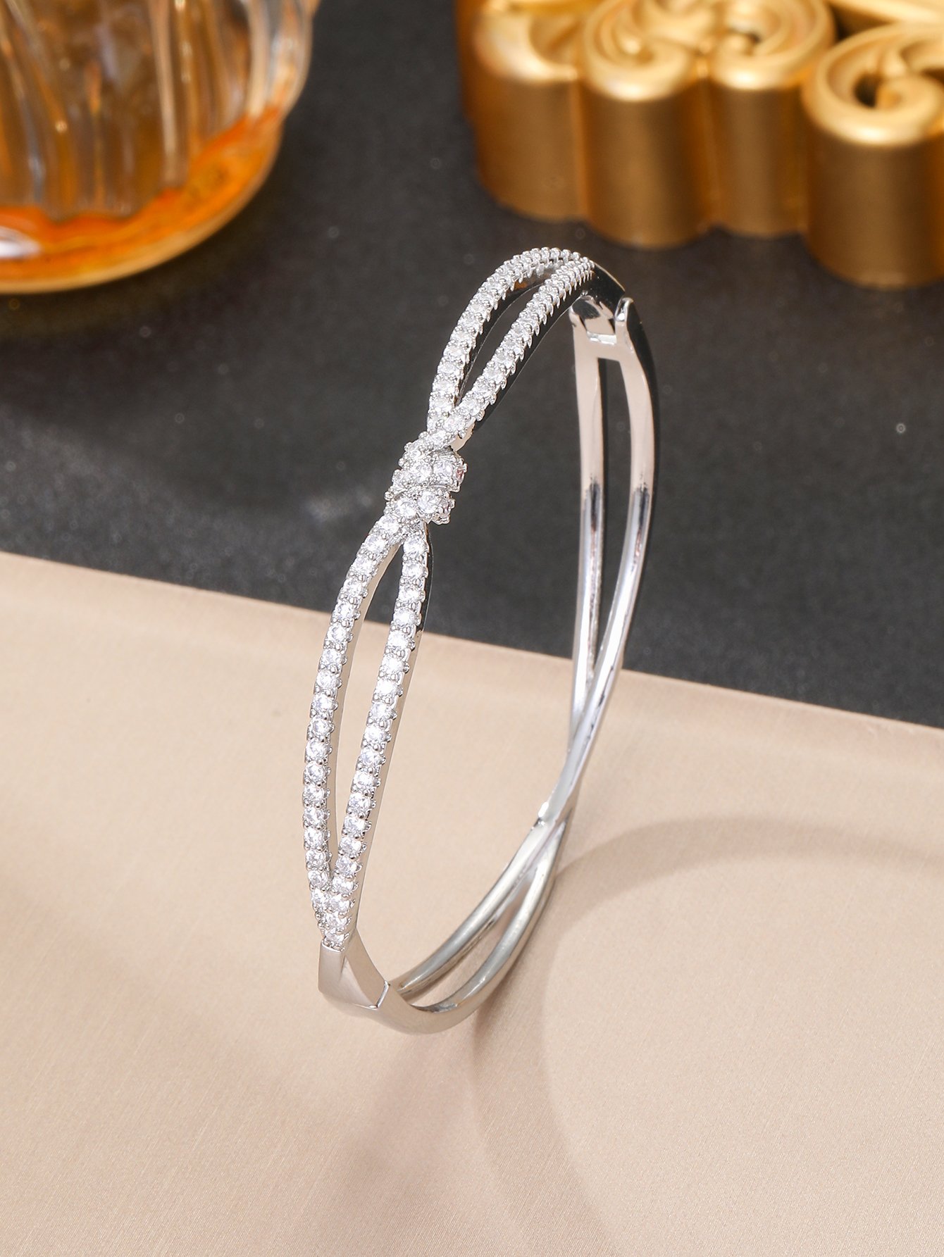 Sparkling Silver Knot Cubic Zirconia Bracelet for Women