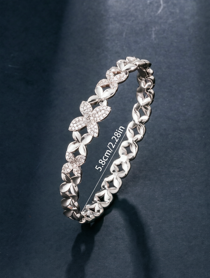 1 silver-plated rust-proof bracelet in leaf shape, cubic zirconia womens bracelet, suitable for wear at parties