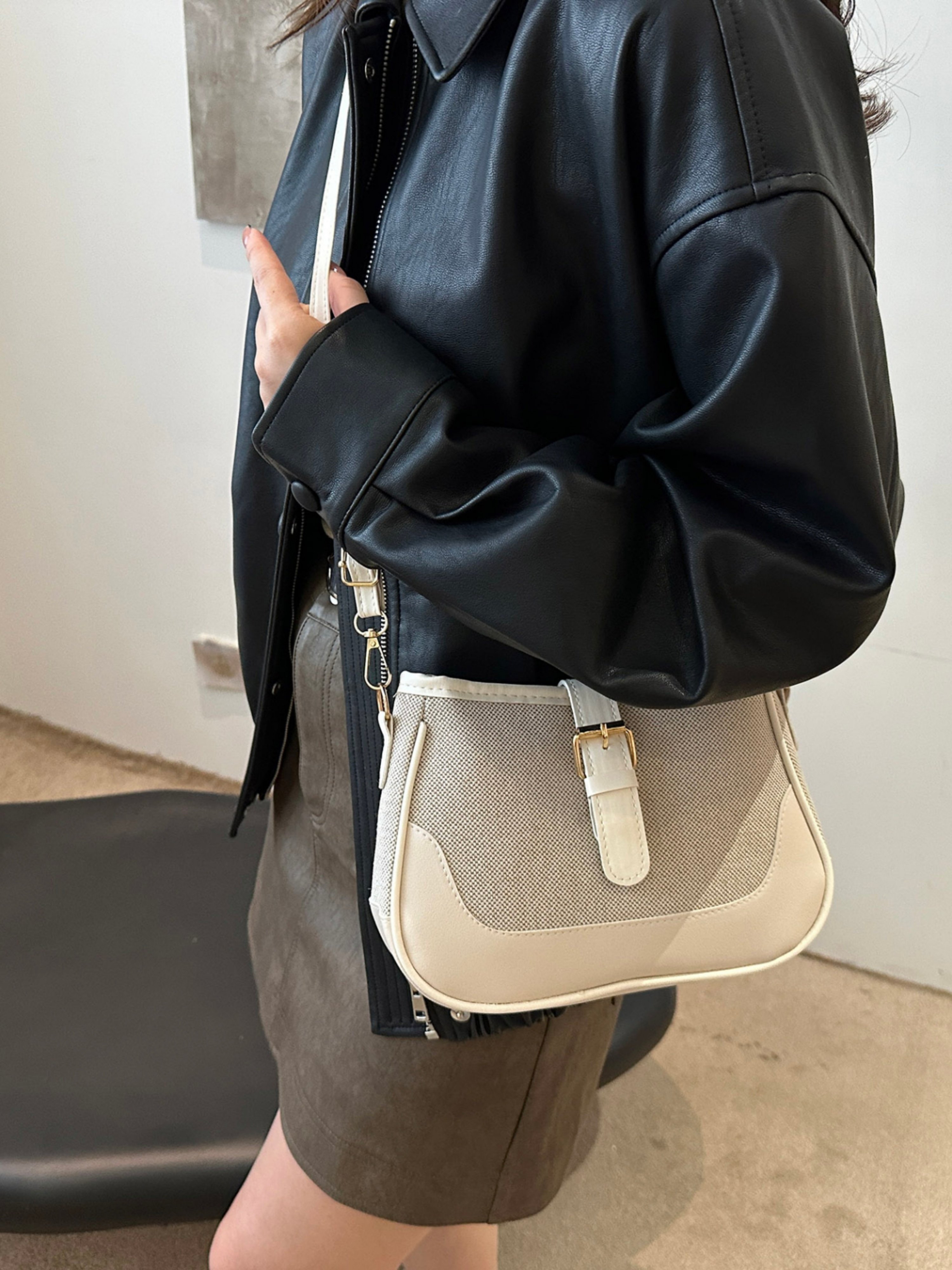 Color-block Saddle Bag Women Crossbody Purse Lightweight Flap Shoulder Bag 24.5x16x6.5cm