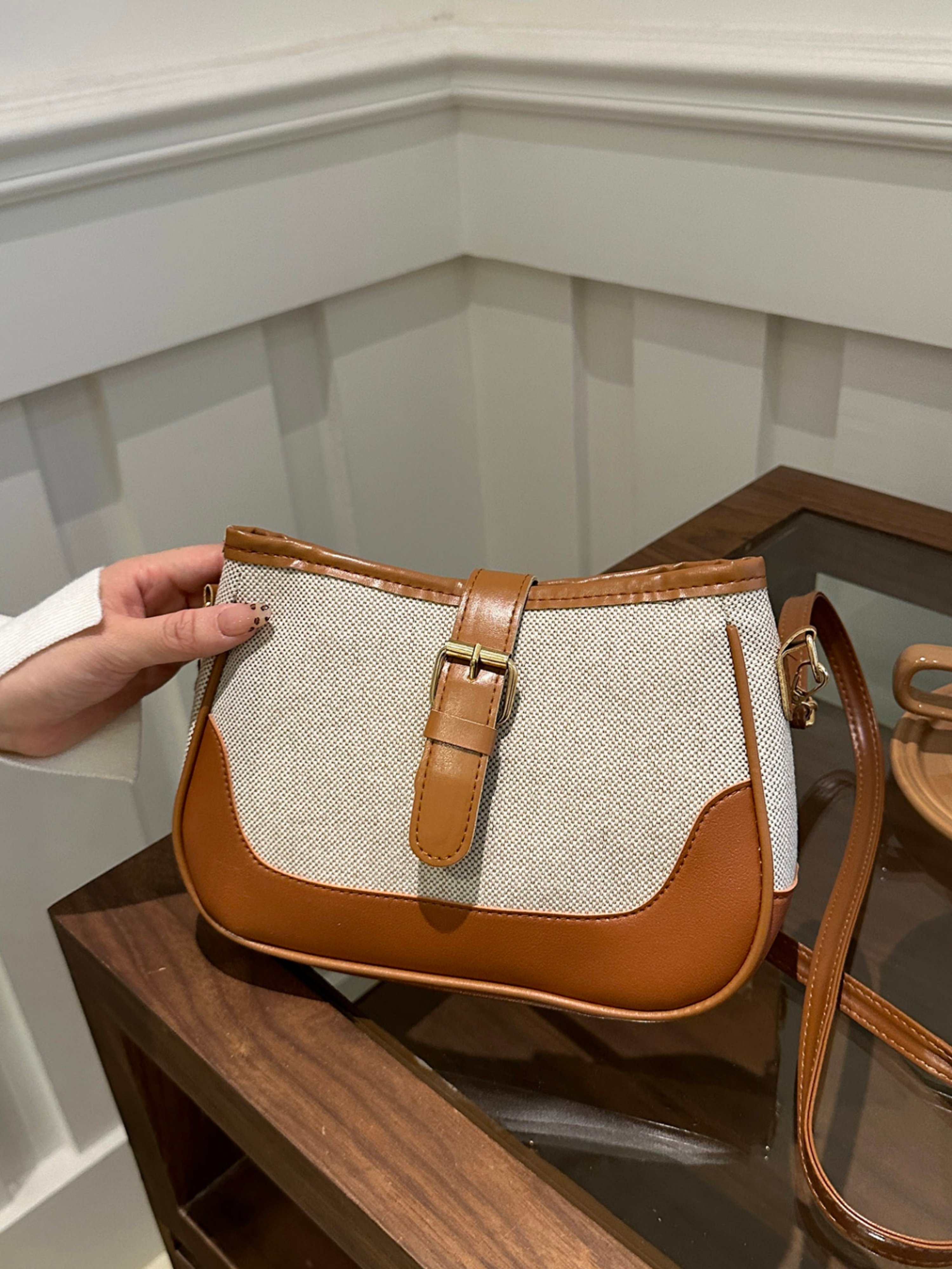 Color-block Saddle Bag Women Crossbody Purse Lightweight Flap Shoulder Bag 24.5x16x6.5cm