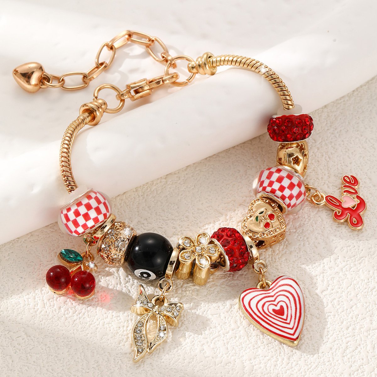 Gold Charm Bracelet for Everyday Style