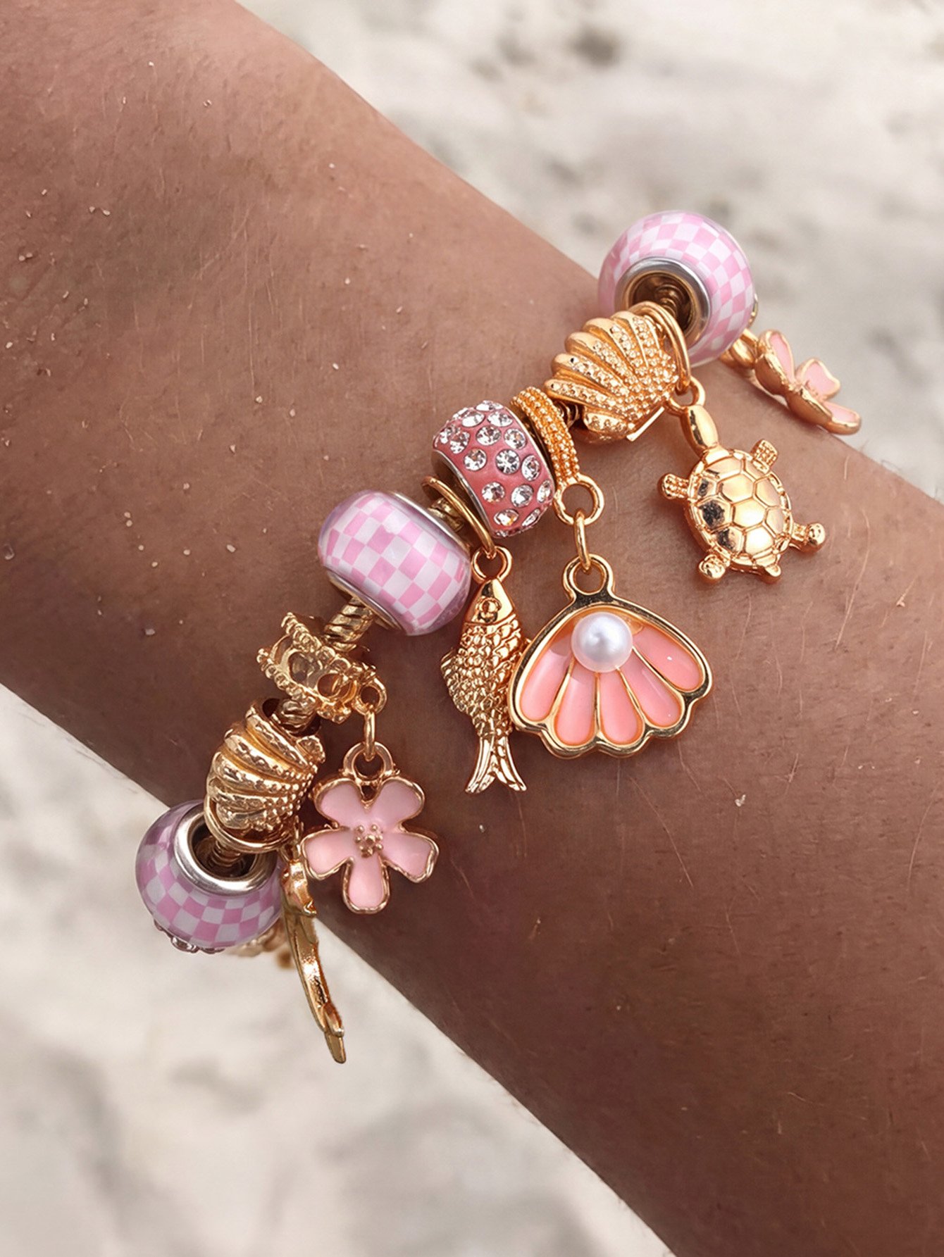 Gold Charm Bracelet with Pink Sea-Inspired Accents for Women - Casual and Stylish