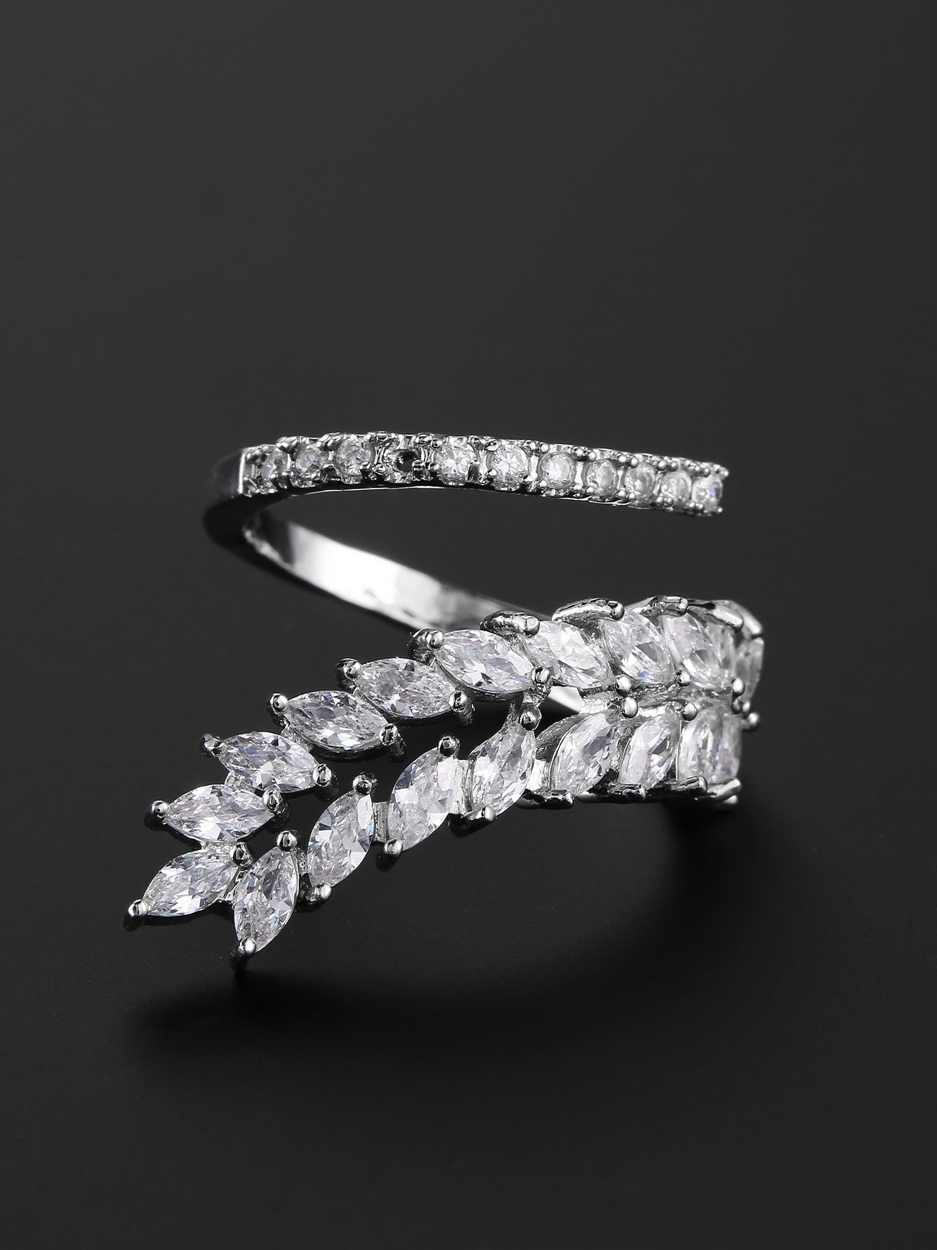 1pc Womens Silver Wrap Zircon Ring