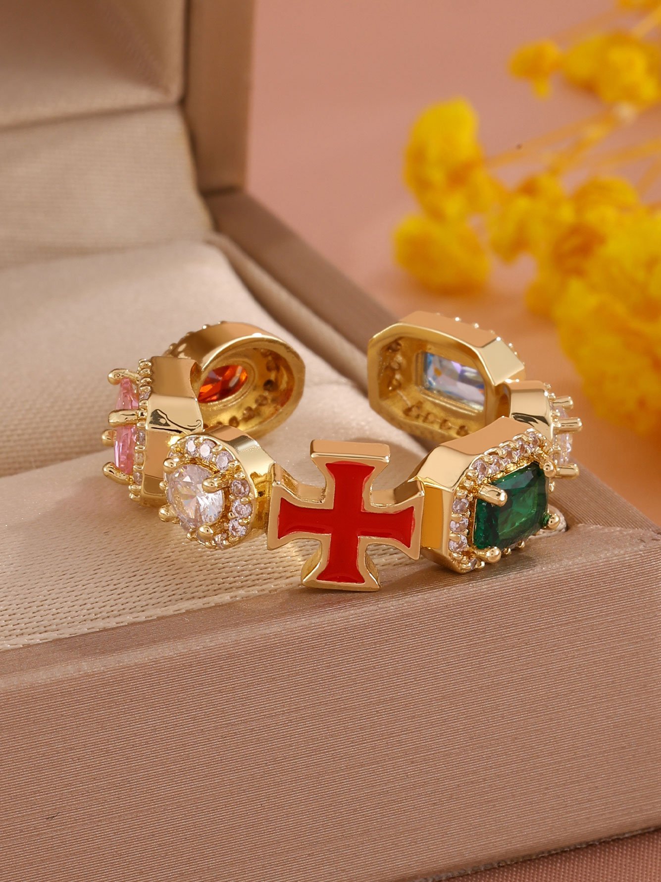 1pc Womens Gold Red Cross Ring