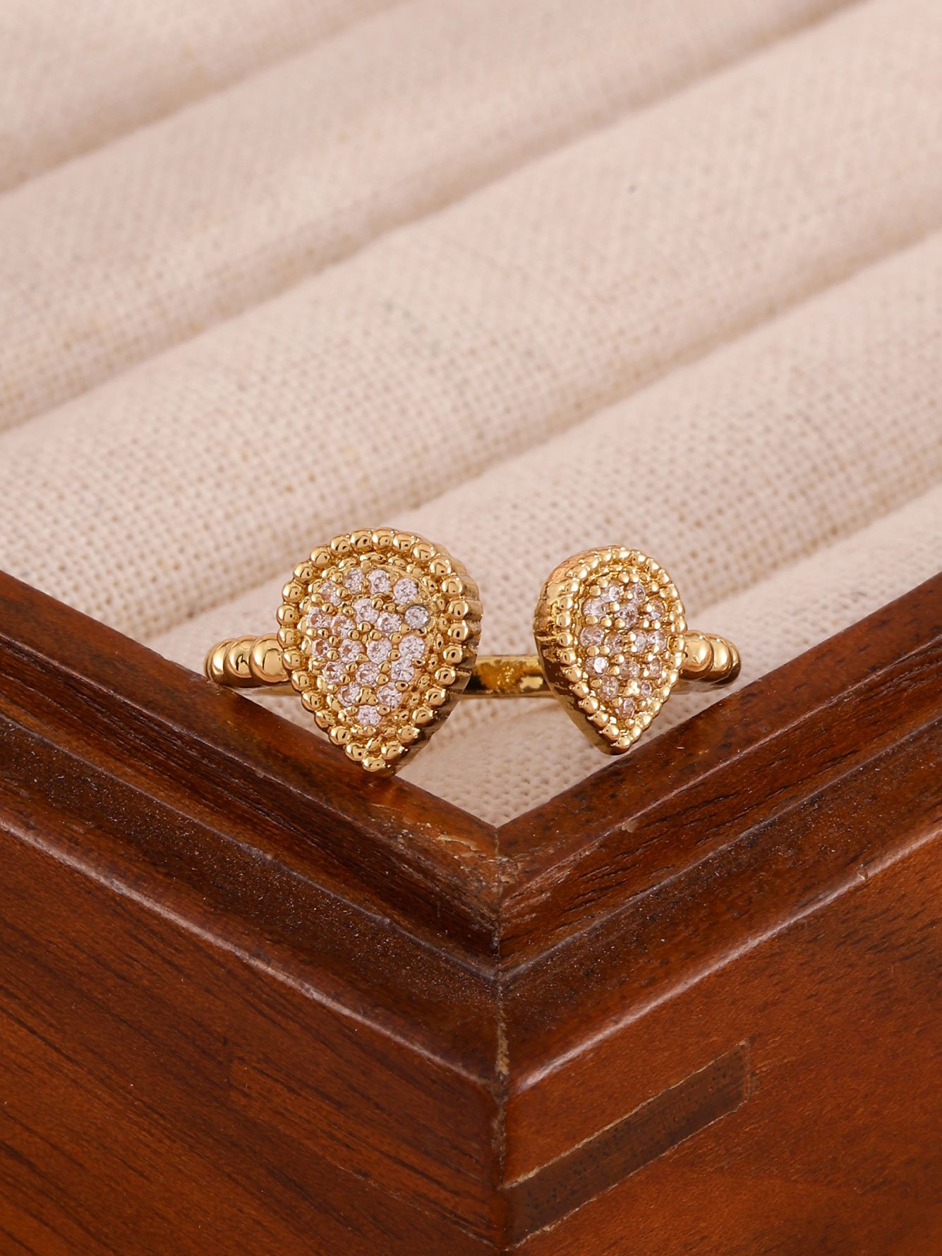 1pc Womens Gold Teardrop Zircon Ring