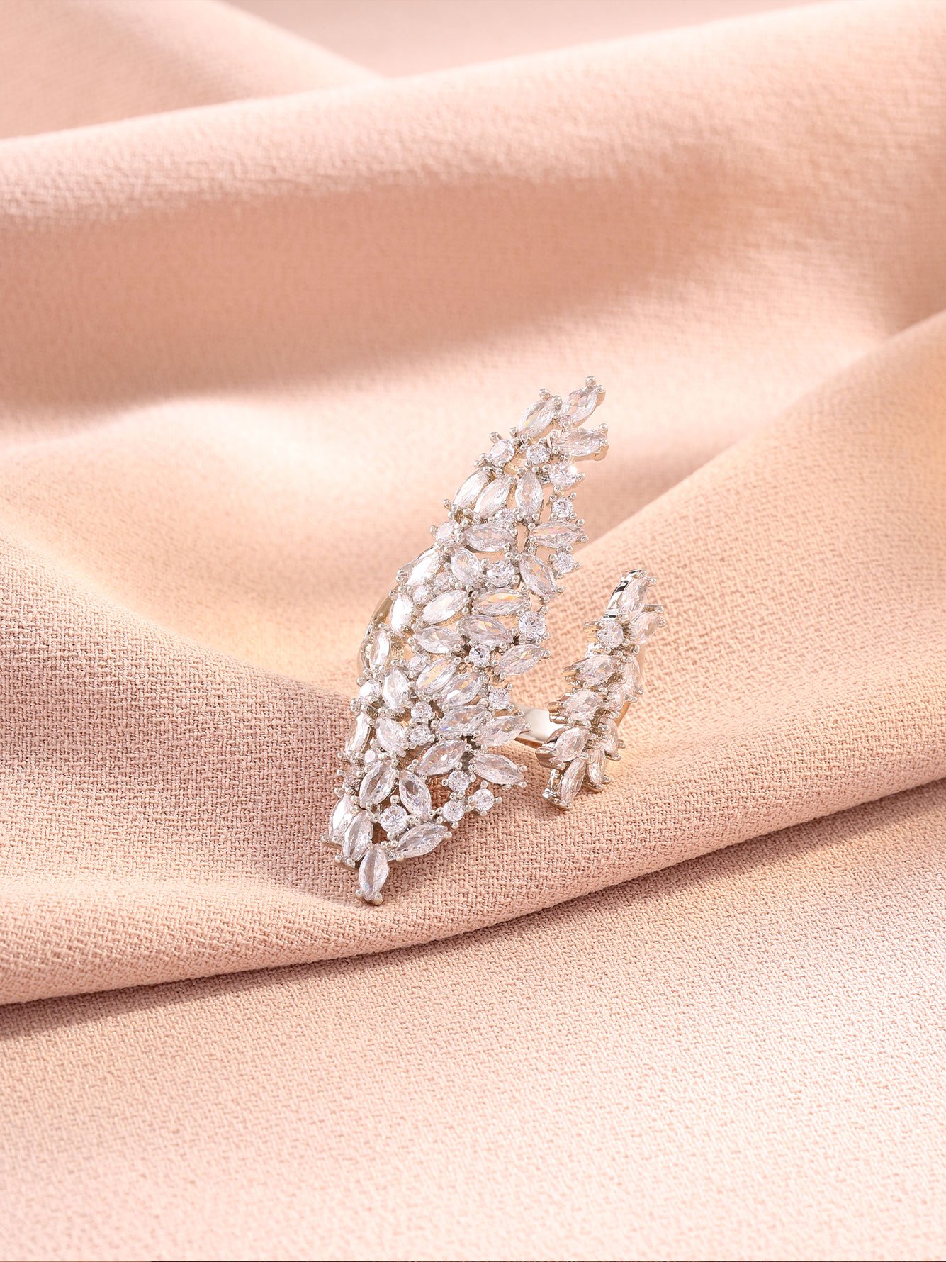 1pc Womens Silver Open Leaf Zircon Ring