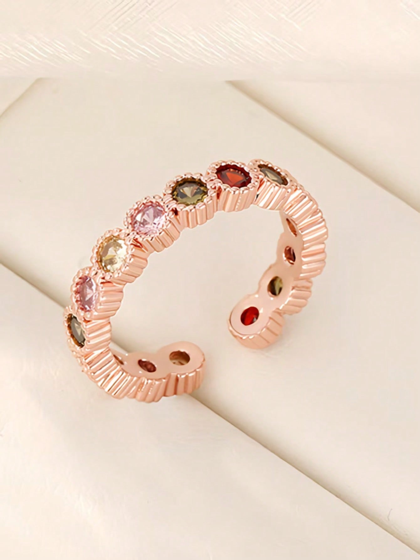 Ladys rainbow ring, unique design, adjustable ring, sweet and fashionable accessory, high-end quality ring