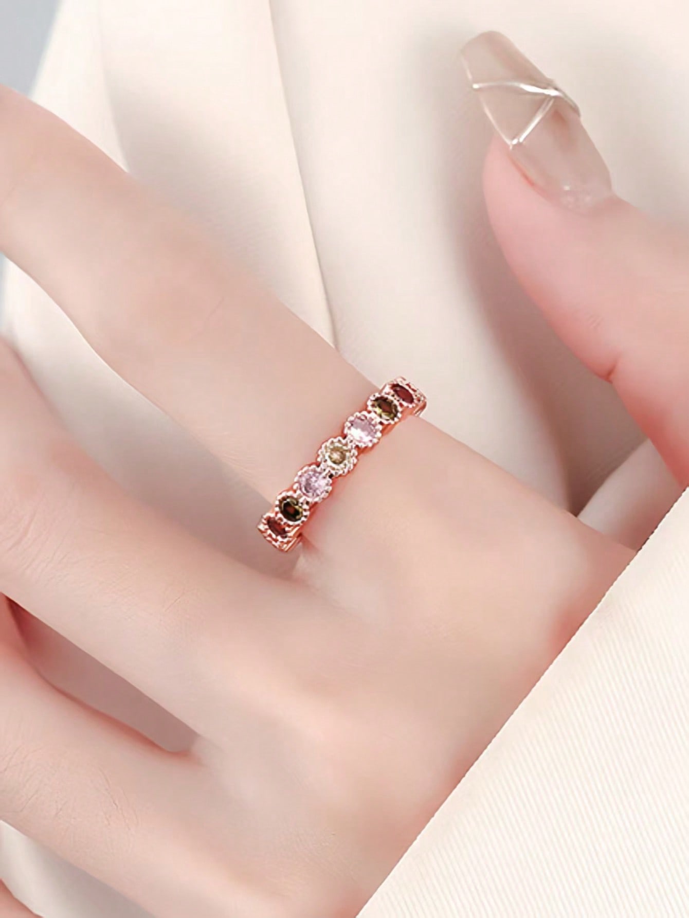 Ladys rainbow ring, unique design, adjustable ring, sweet and fashionable accessory, high-end quality ring