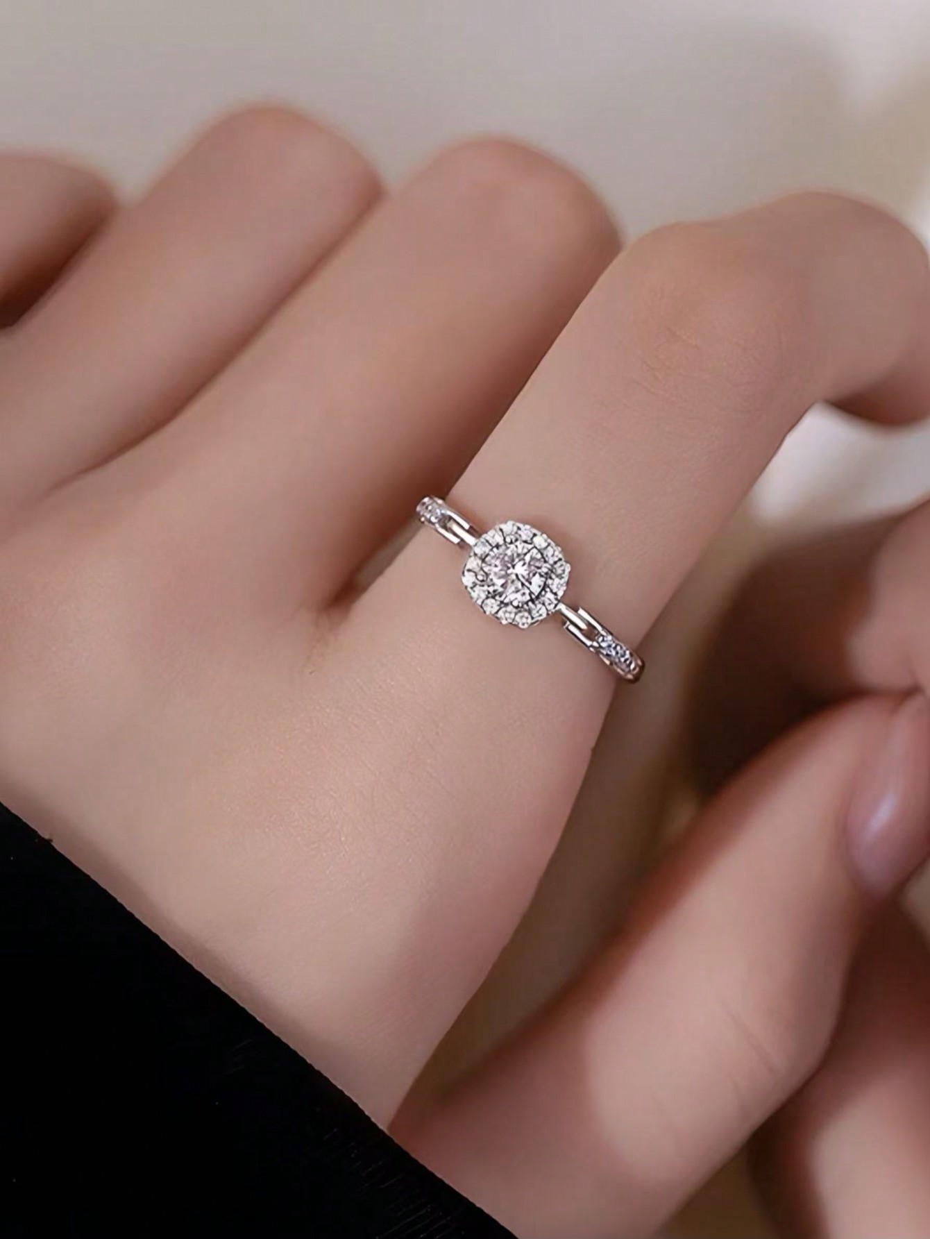 Simple square diamond chain ring, womens adjustable ring, tail connected ring, high-end Valentines Day gift