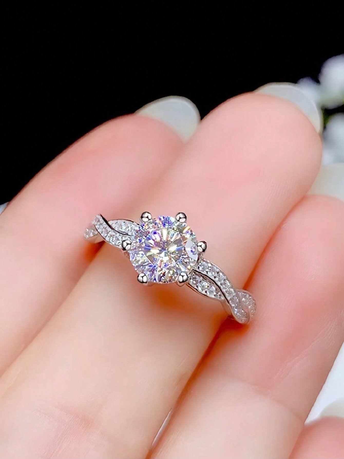 Luxury fashion electroplated silver six-prong and four-prong set womens ring, adjustable hand circumference