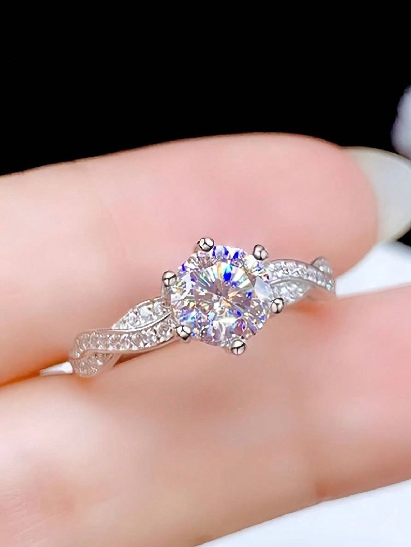 Luxury fashion electroplated silver six-prong and four-prong set womens ring, adjustable hand circumference