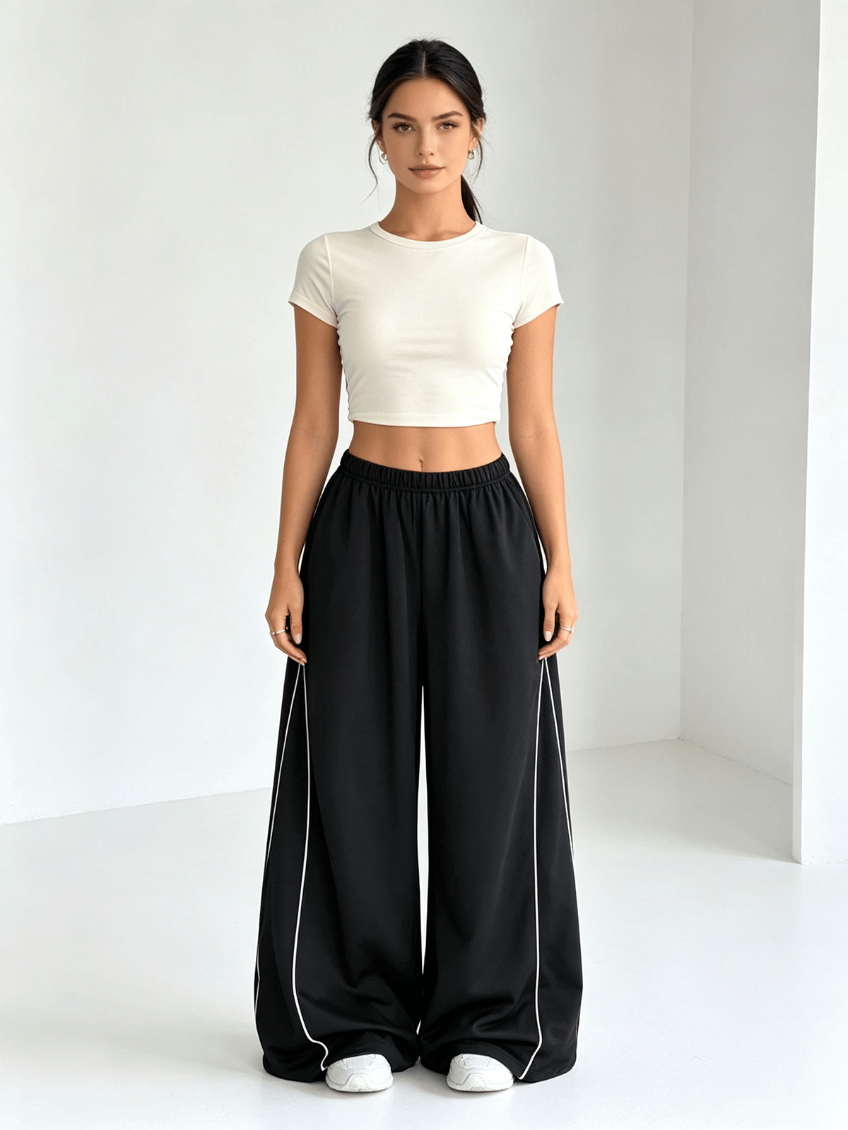 Black Solid Oversized Trousers