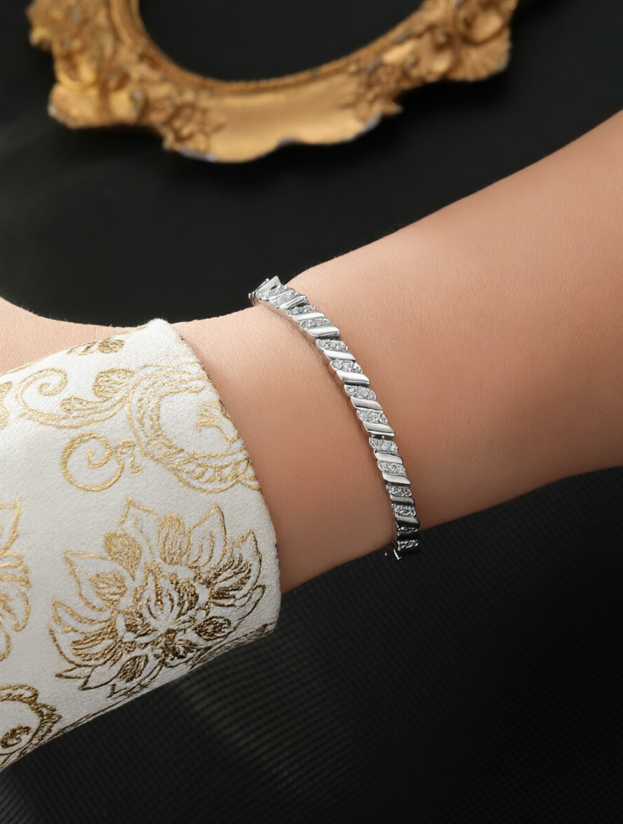 Silver Tire Pattern Embellished with Super Shiny Cubic Zirconia Womens Bracelet, Ideal for Parties and Dinners