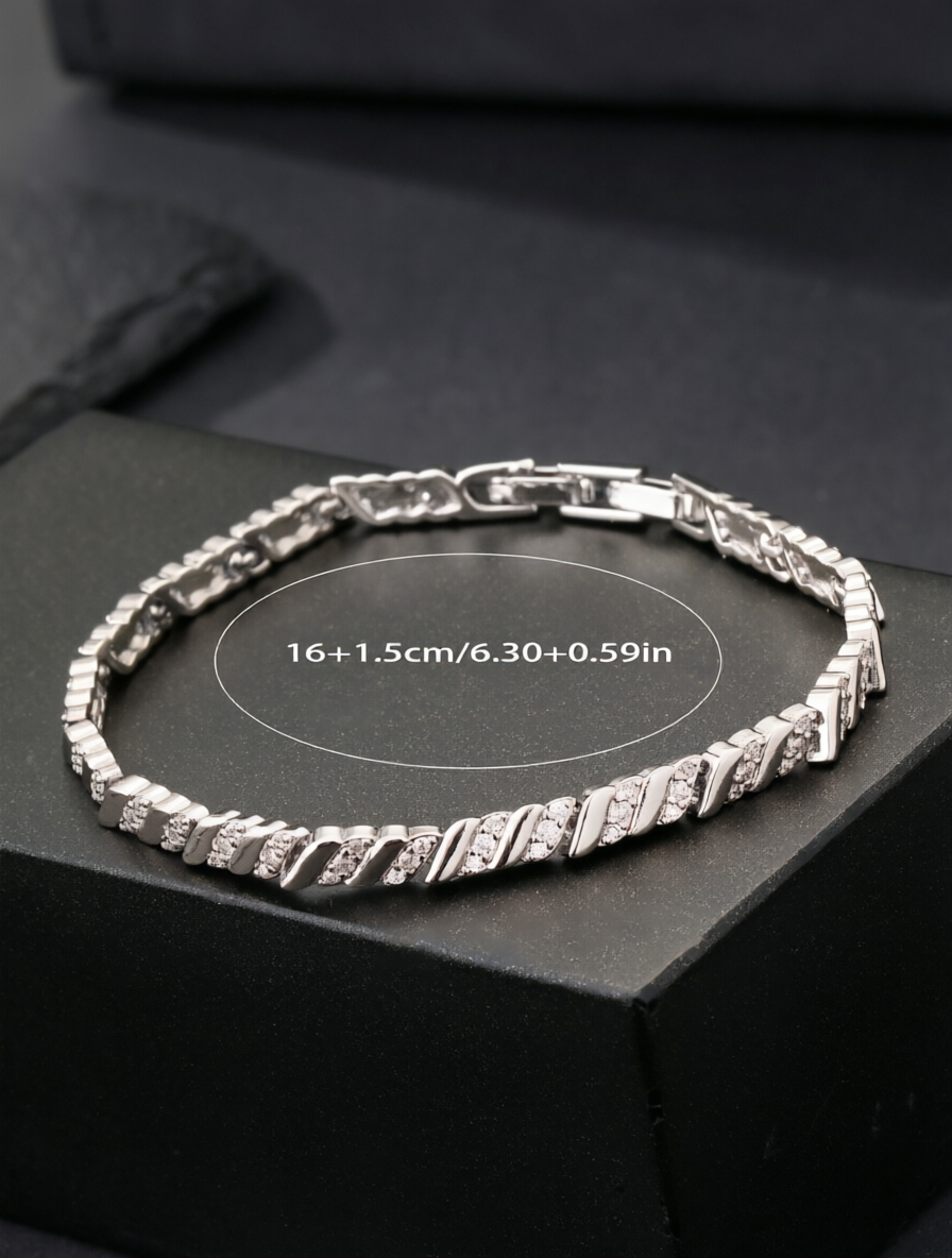 Silver Tire Pattern Embellished with Super Shiny Cubic Zirconia Womens Bracelet, Ideal for Parties and Dinners