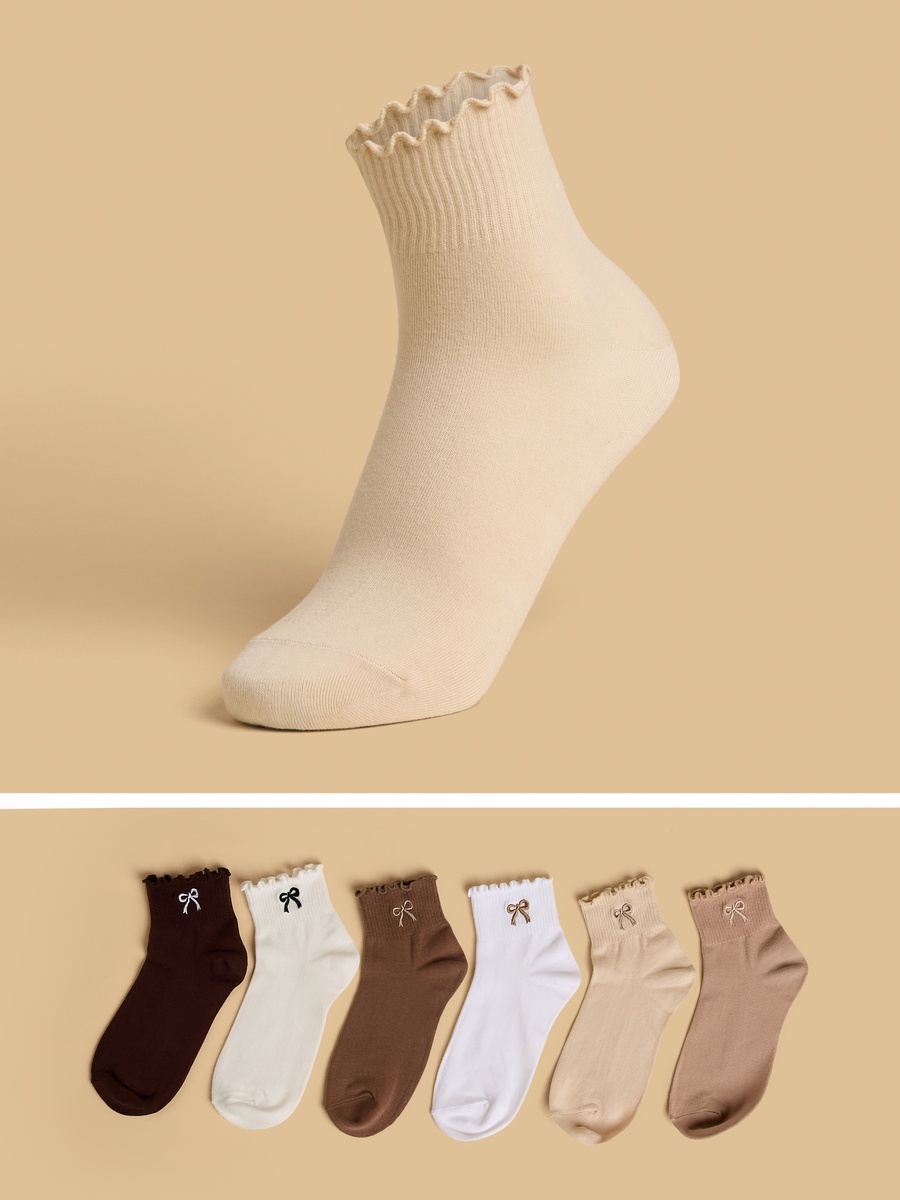 Pack of 6 - Bow Embroidered Ankle Length Socks