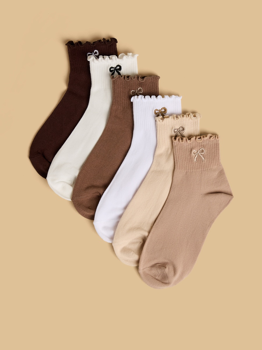 Pack of 6 - Bow Embroidered Ankle Length Socks
