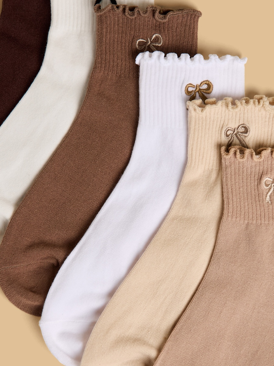 Pack of 6 - Bow Embroidered Ankle Length Socks
