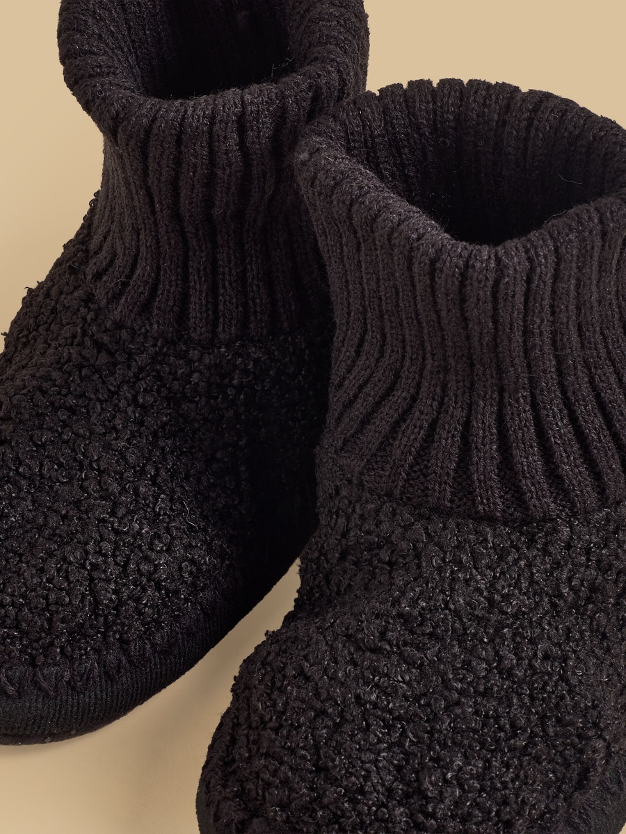 Textured Footwarmers