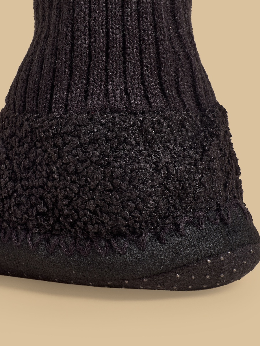 Textured Footwarmers