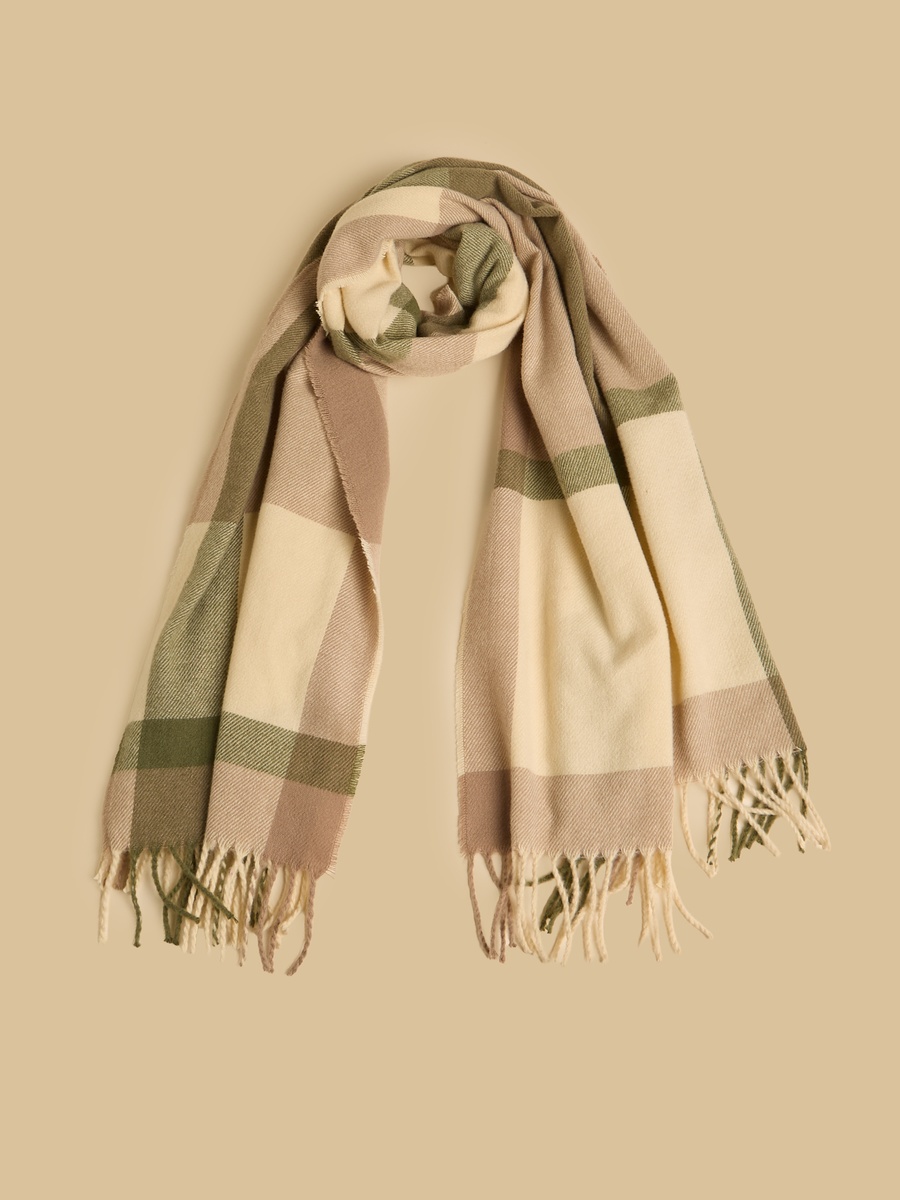 Checked Scarf with Fringes