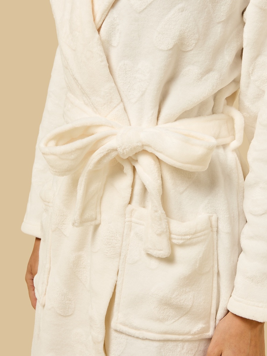 Jacquard Fleece Robe with Tie-Up Belt