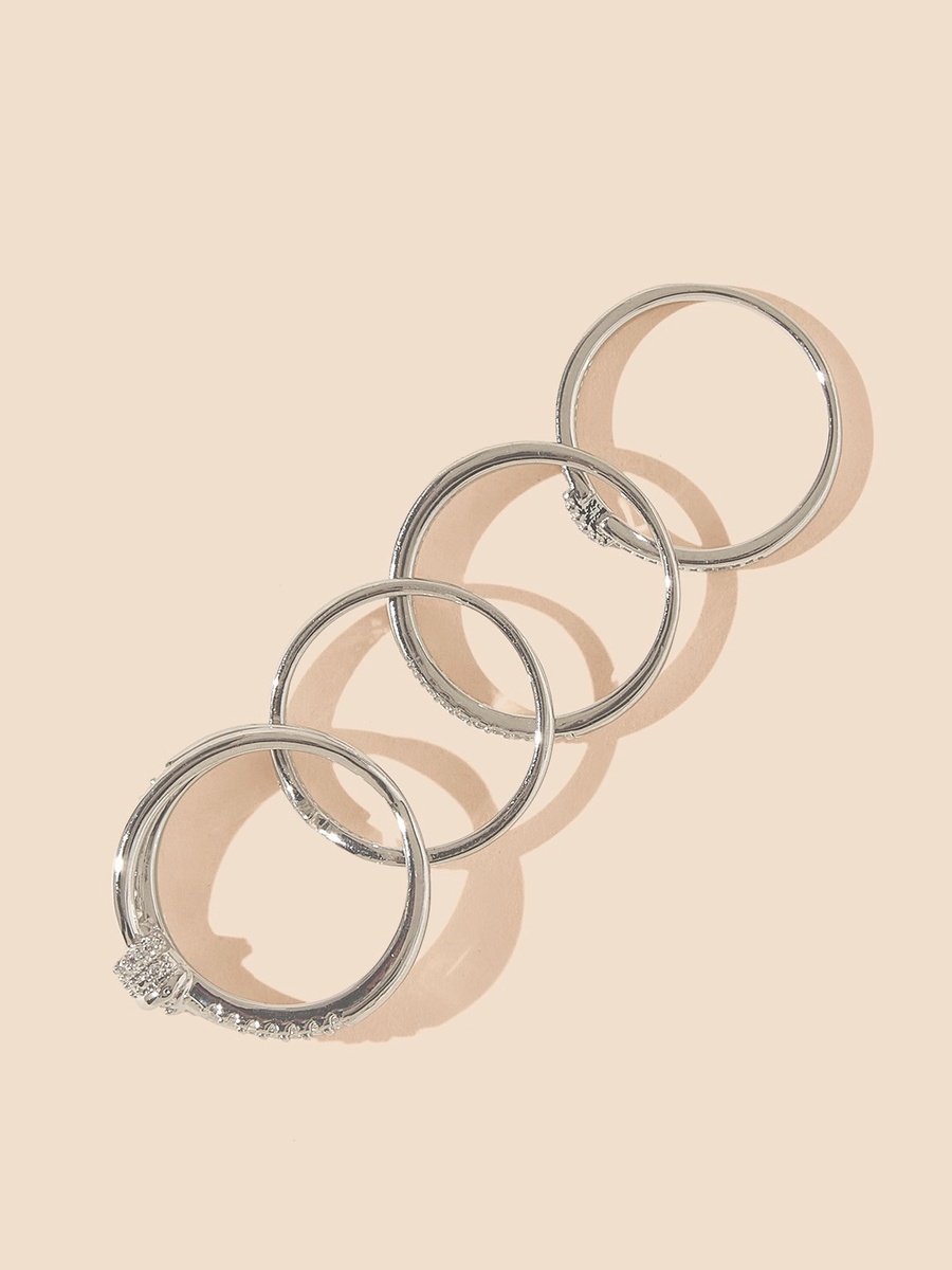 Pack of 4 - Embellished Ring