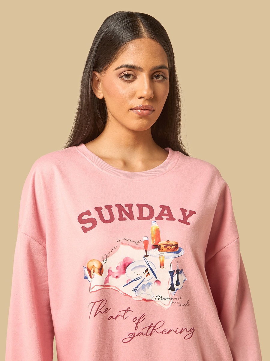 Graphic Print Pyjama Set