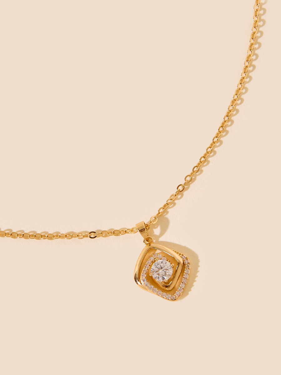 Embellished Pendant Necklace with Lobster Clasp Closure