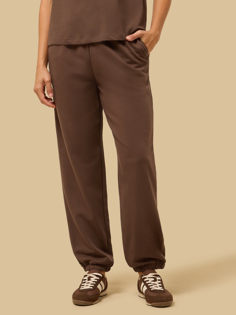 Mid-Rise Loose Fit Joggers