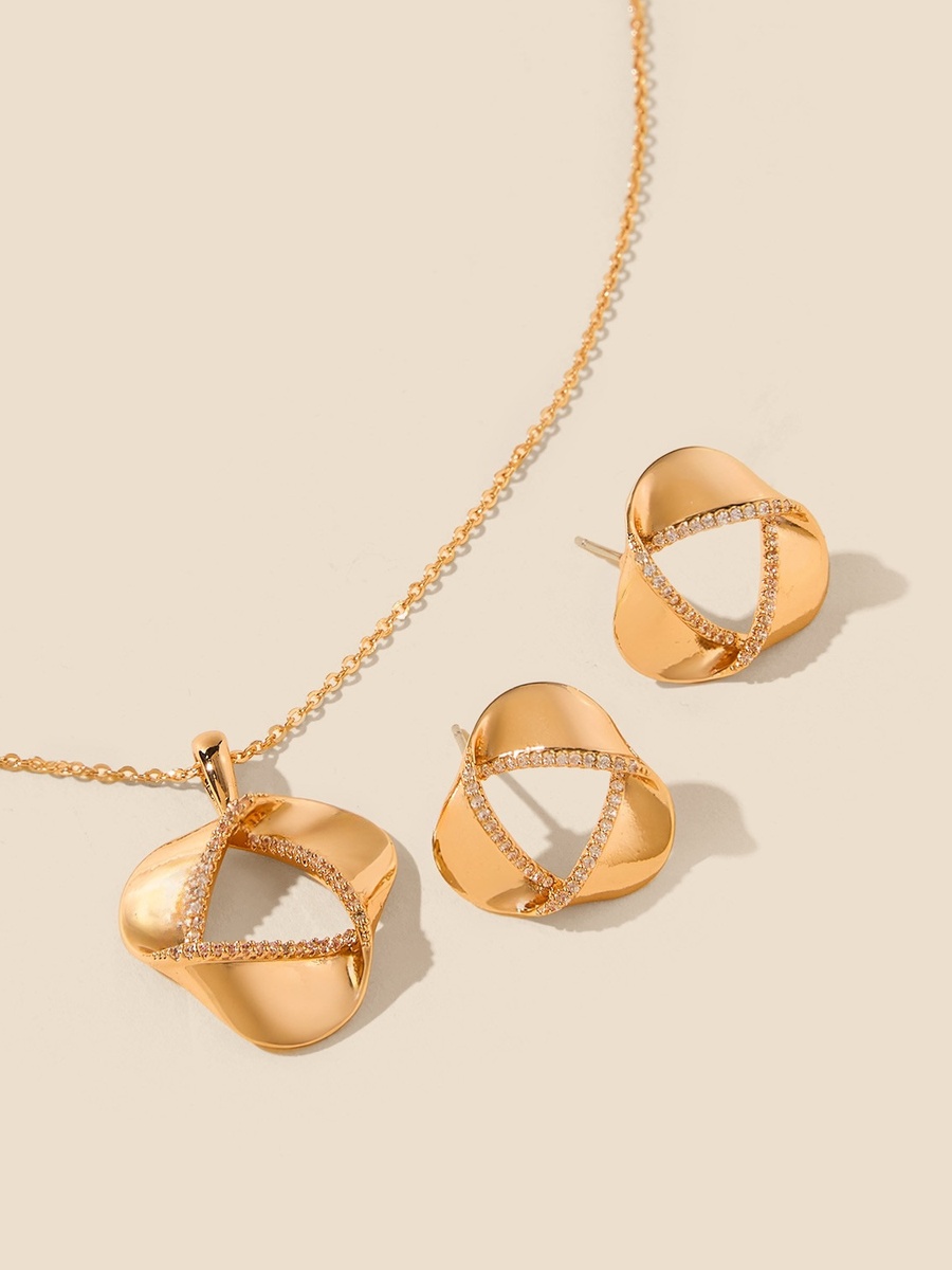 Embellished Pendant Necklace and Stud Earrings Set