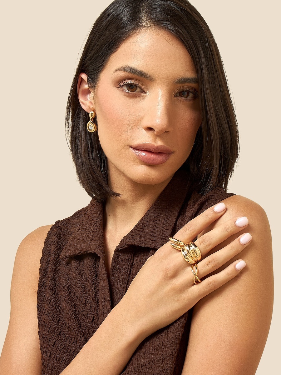 Assorted 4-Piece Earrings and Ring Set