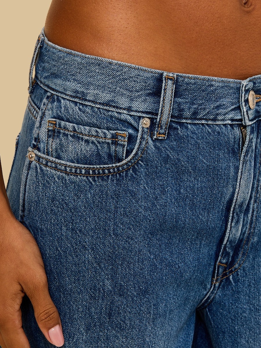 Baggy Barrel Fit Jeans
