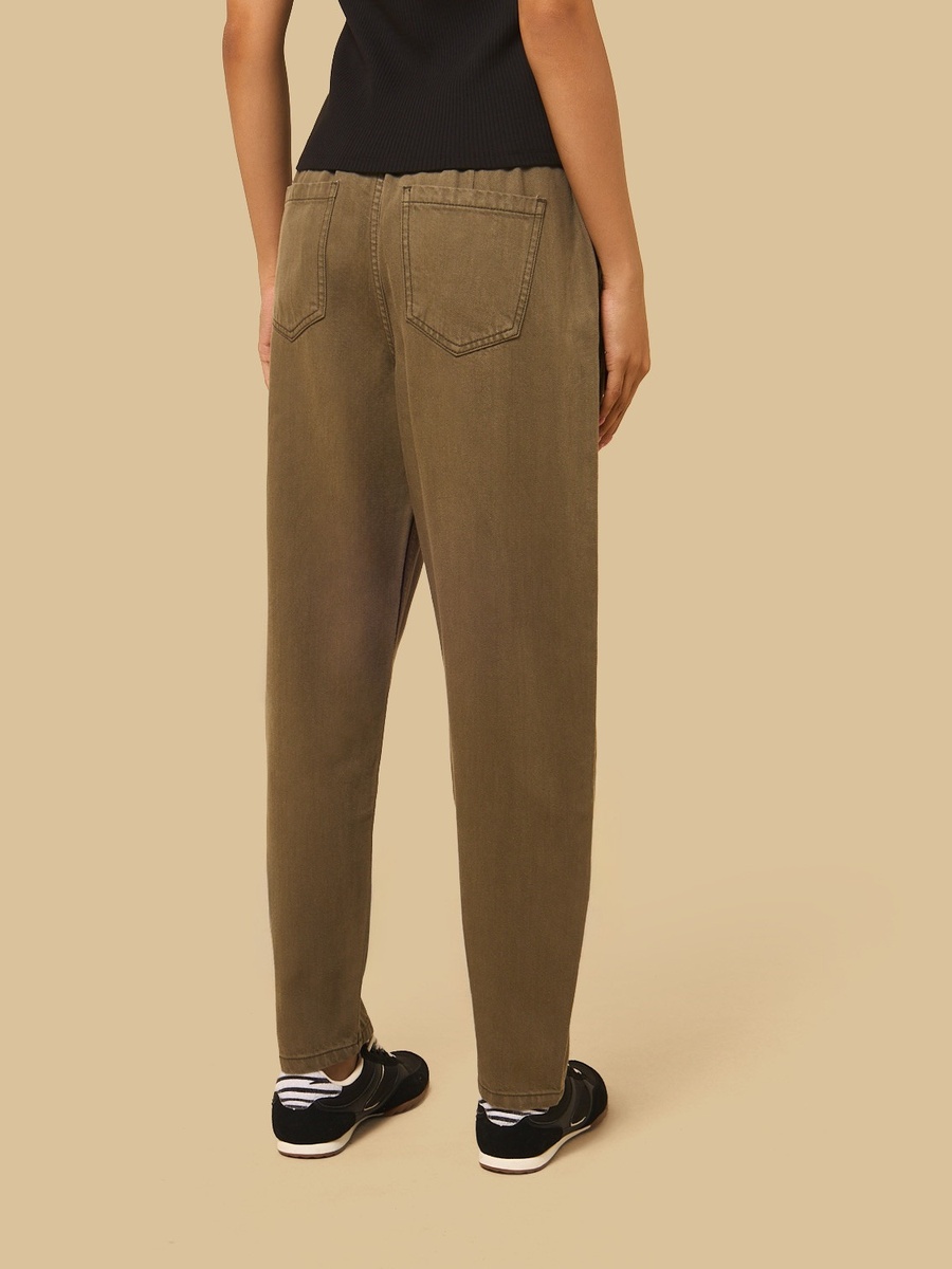 Mid-Rise Slouch Fit Jeans