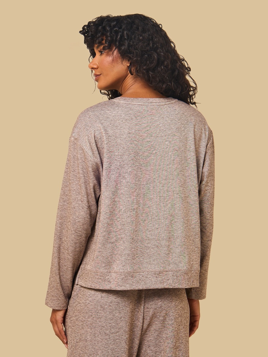 بلوزة جاكار