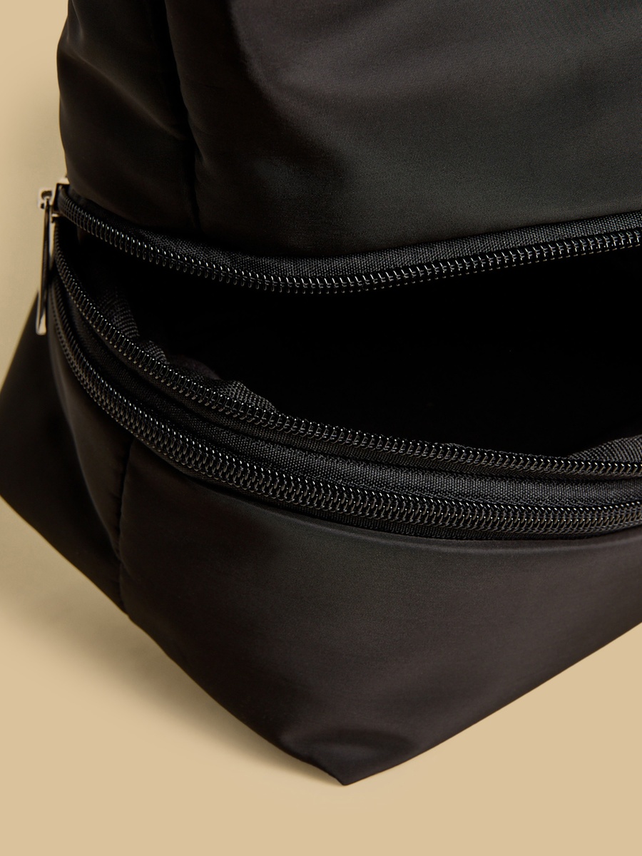 Plain Duffle Bag with Detachable Strap