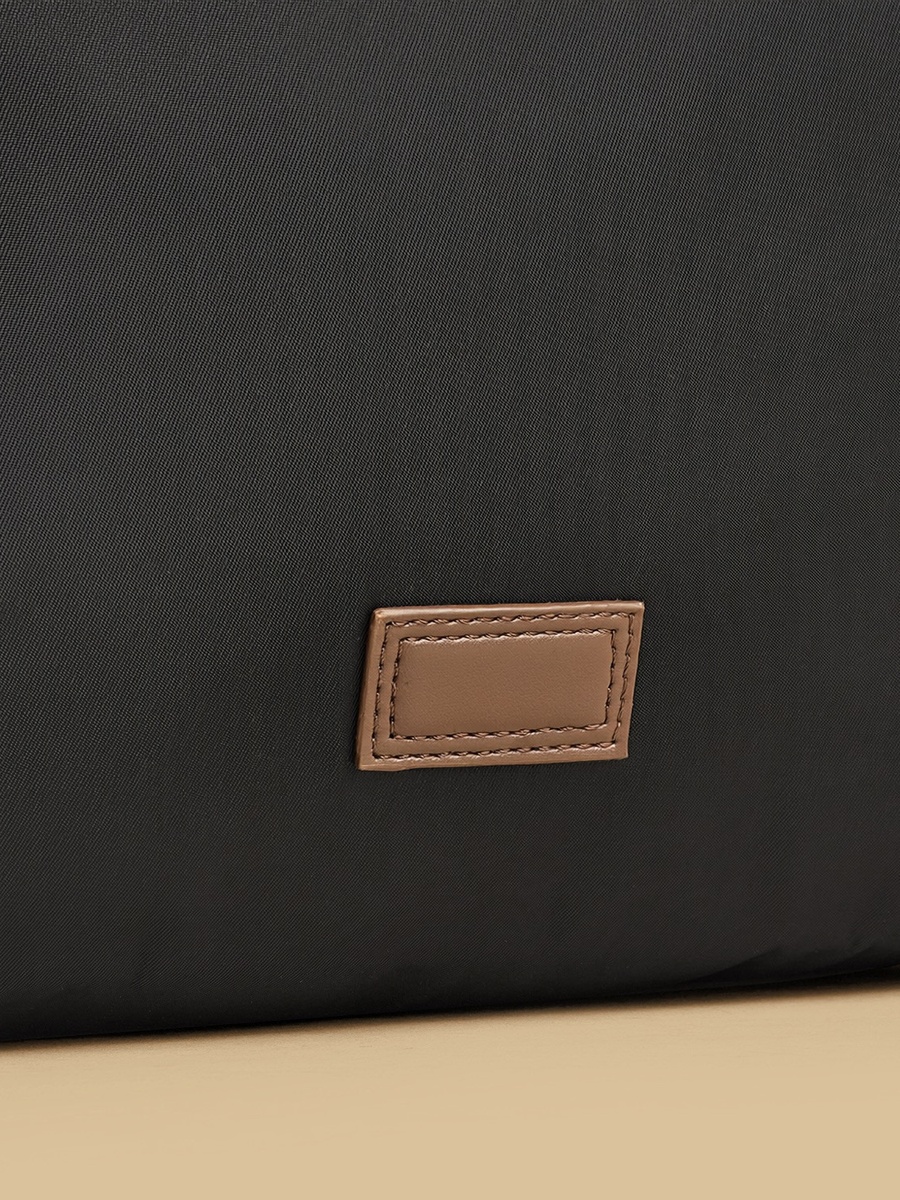 Plain Tote Bag with Zip Closure