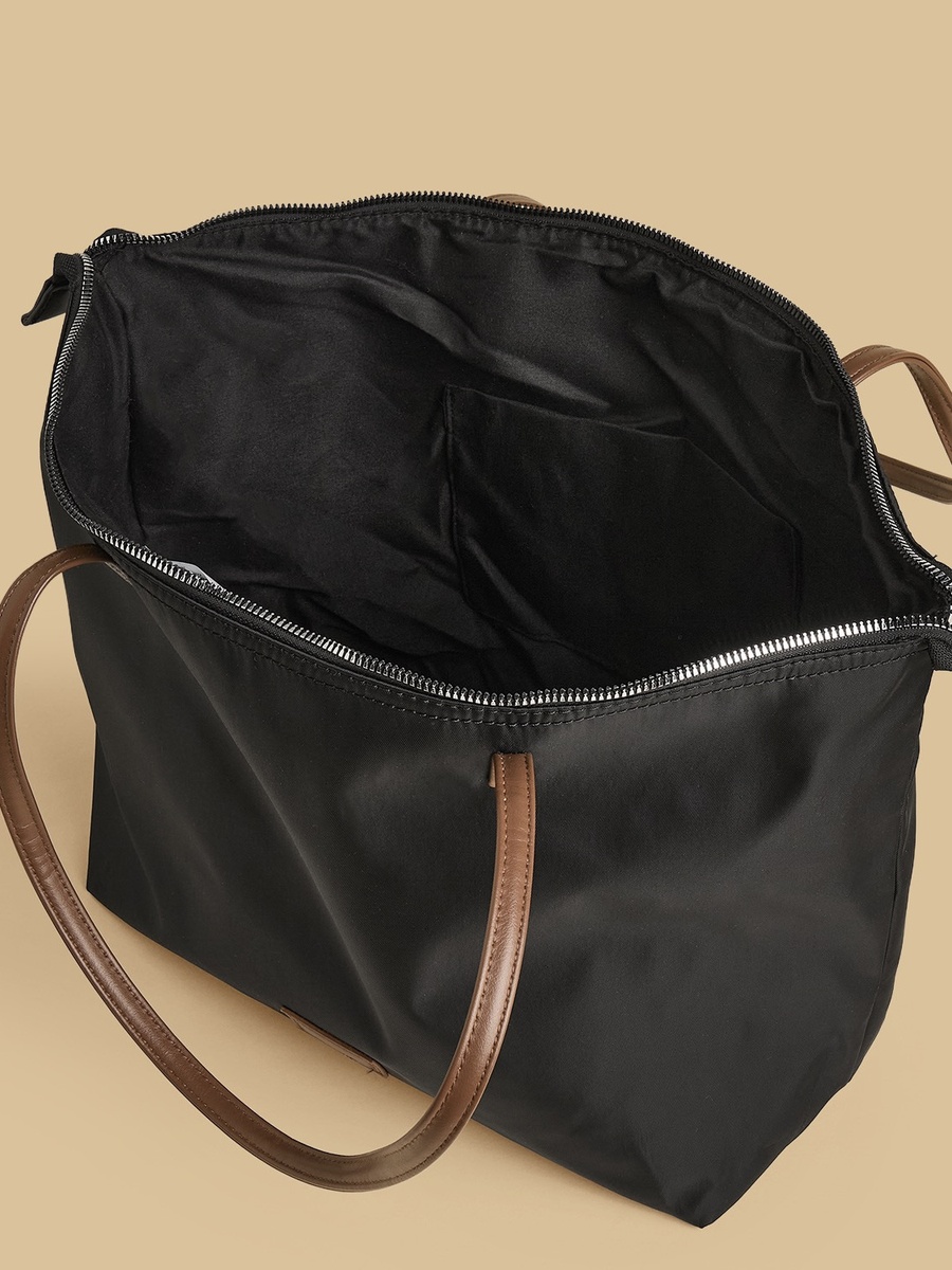 Plain Tote Bag with Zip Closure