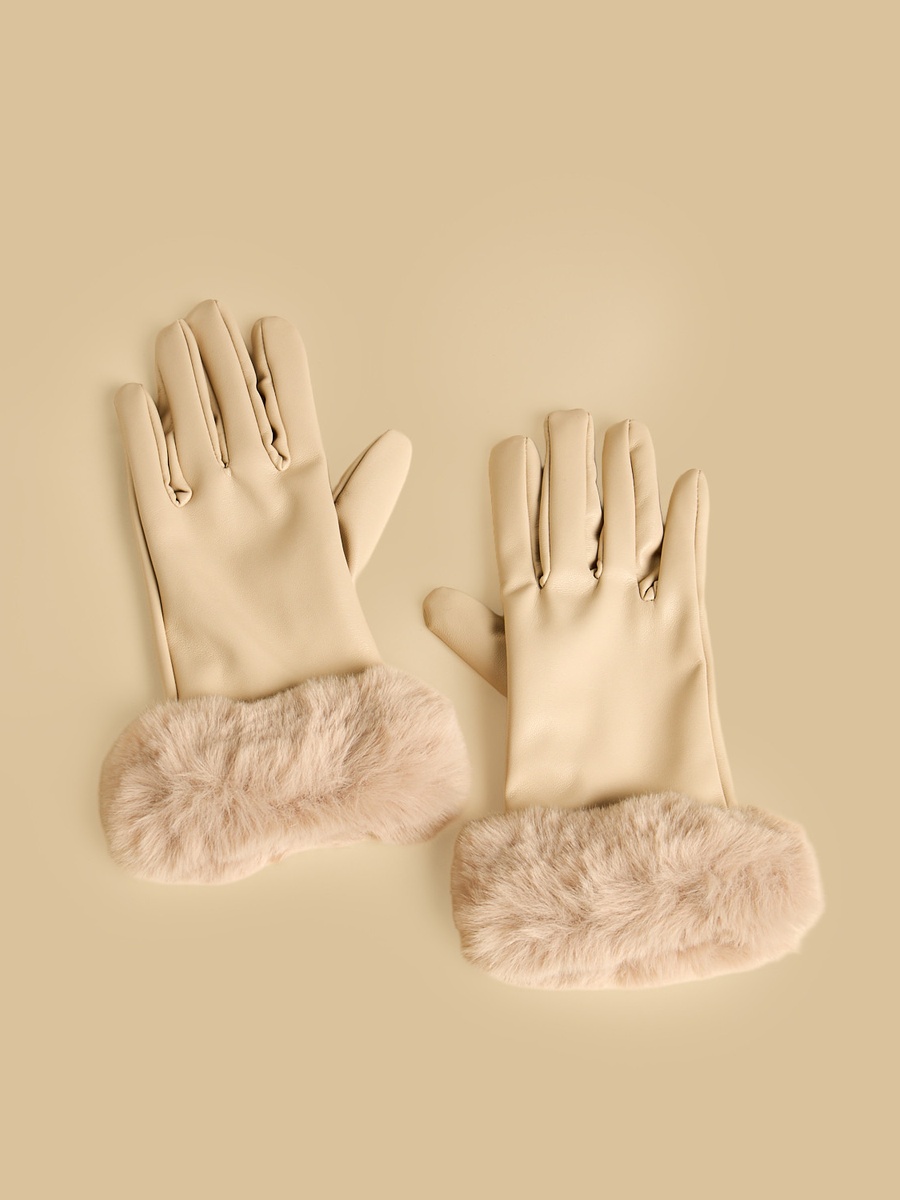 Set of 3 - Earmuff and Gloves Set