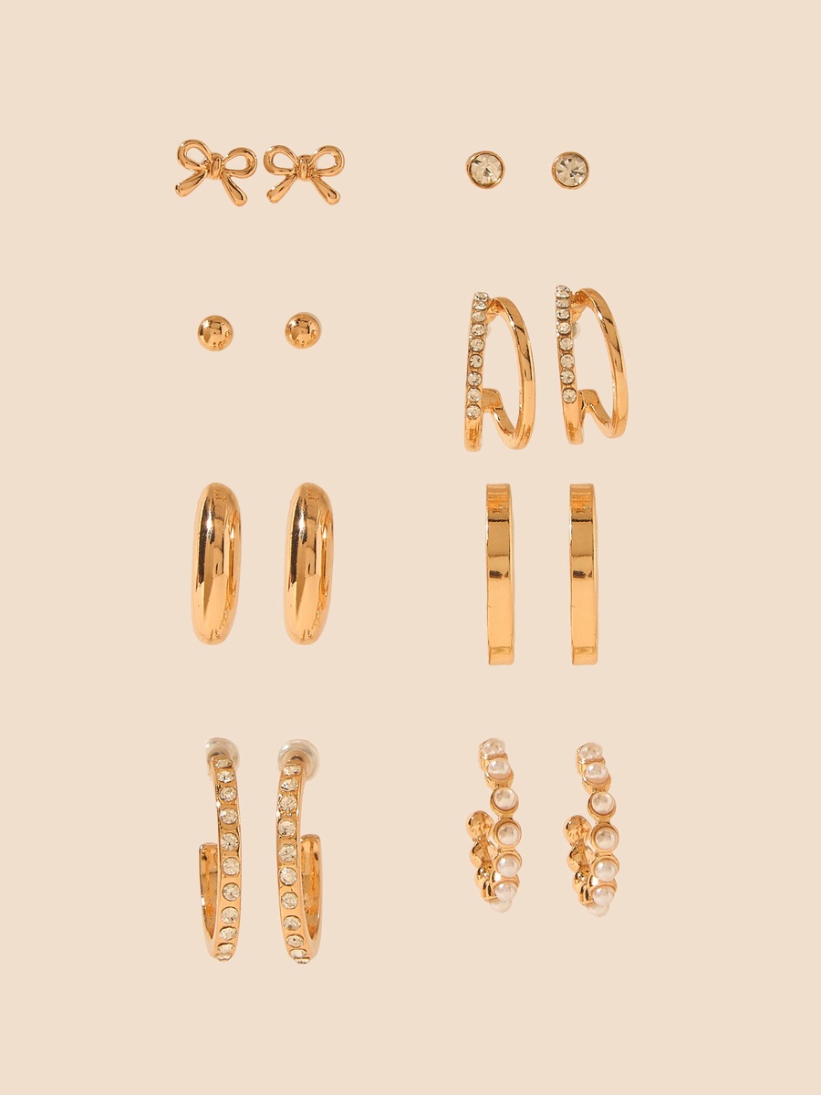 Pack of 8 - Assorted Earrings with Pushback Closure